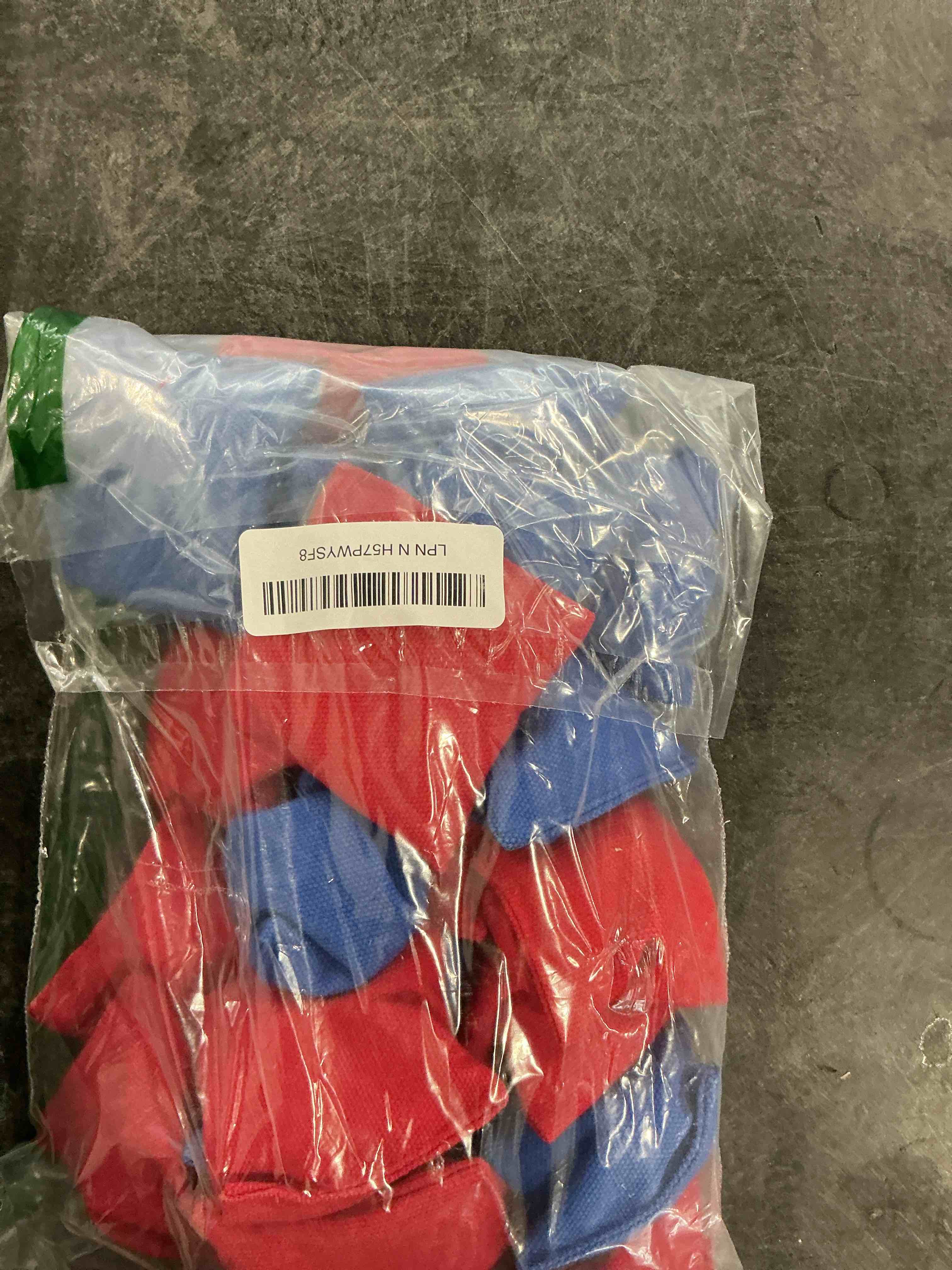 https://s3.amazonaws.com/lotting-images-prod/NonstopDeals/GRA3507143_1761151480508.jpeg