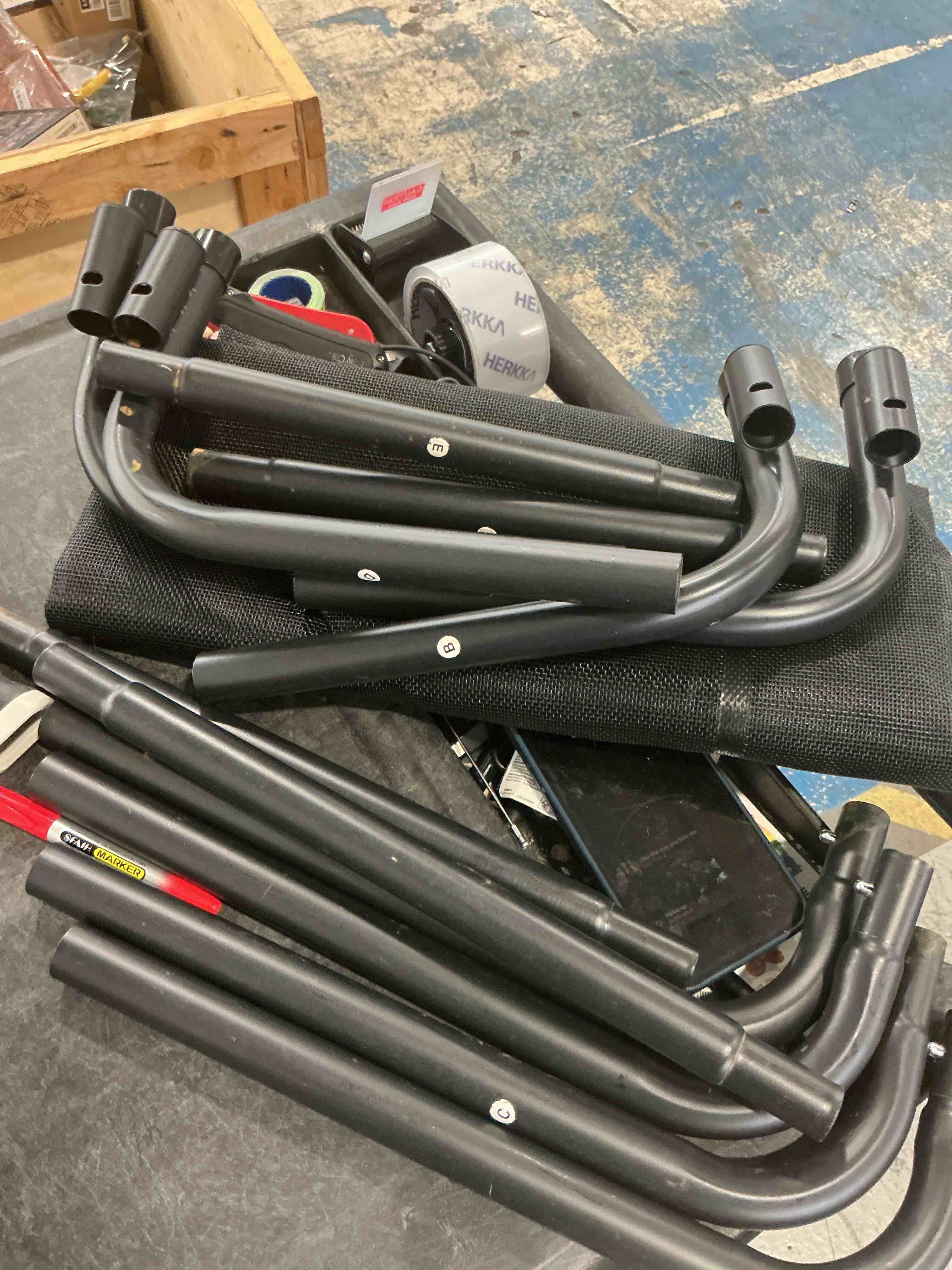 https://s3.amazonaws.com/lotting-images-prod/NonstopDeals/GRA3507150_1761152302445.jpeg