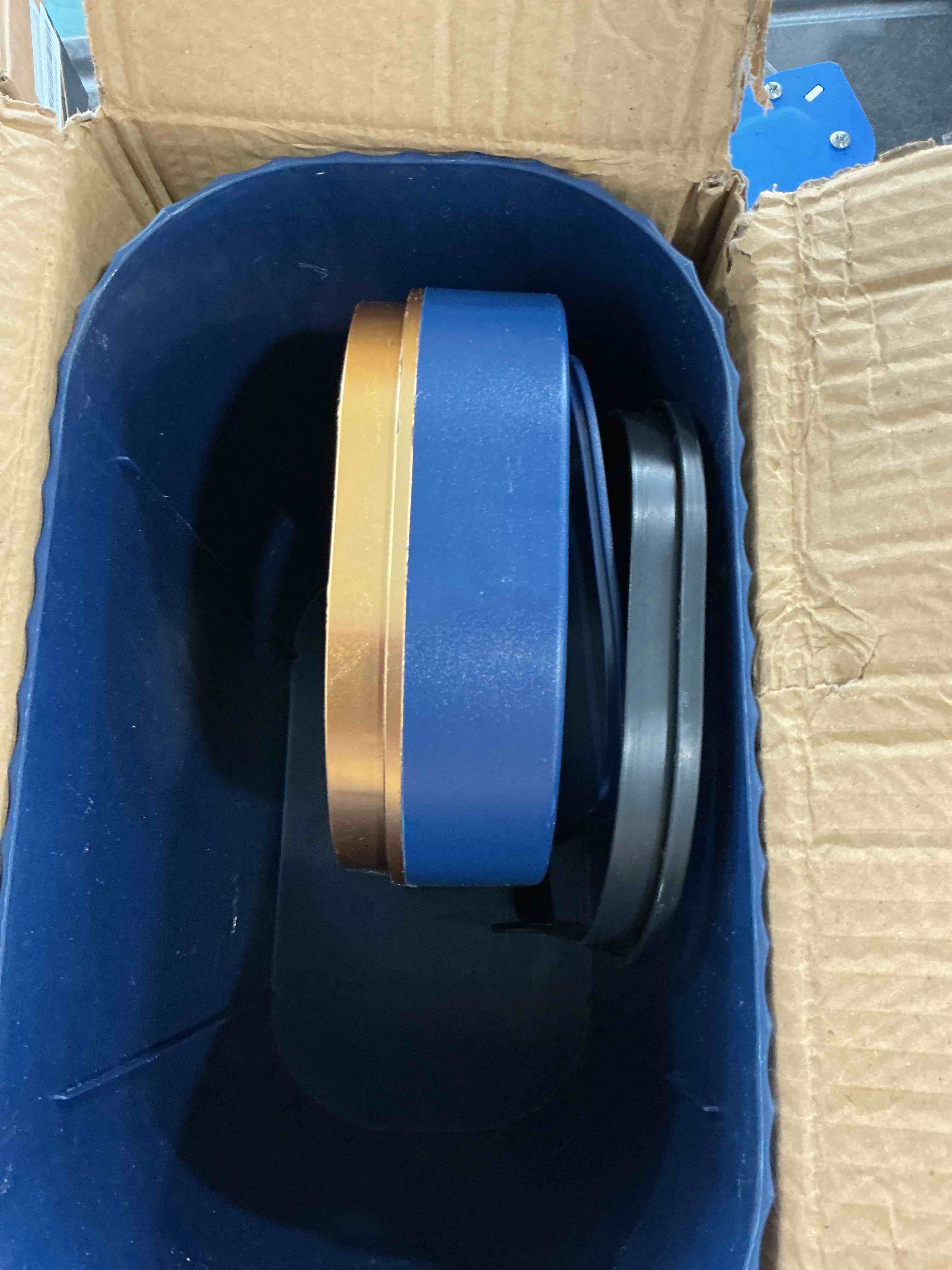 https://s3.amazonaws.com/lotting-images-prod/NonstopDeals/GRA3507160_1761154236188.jpeg