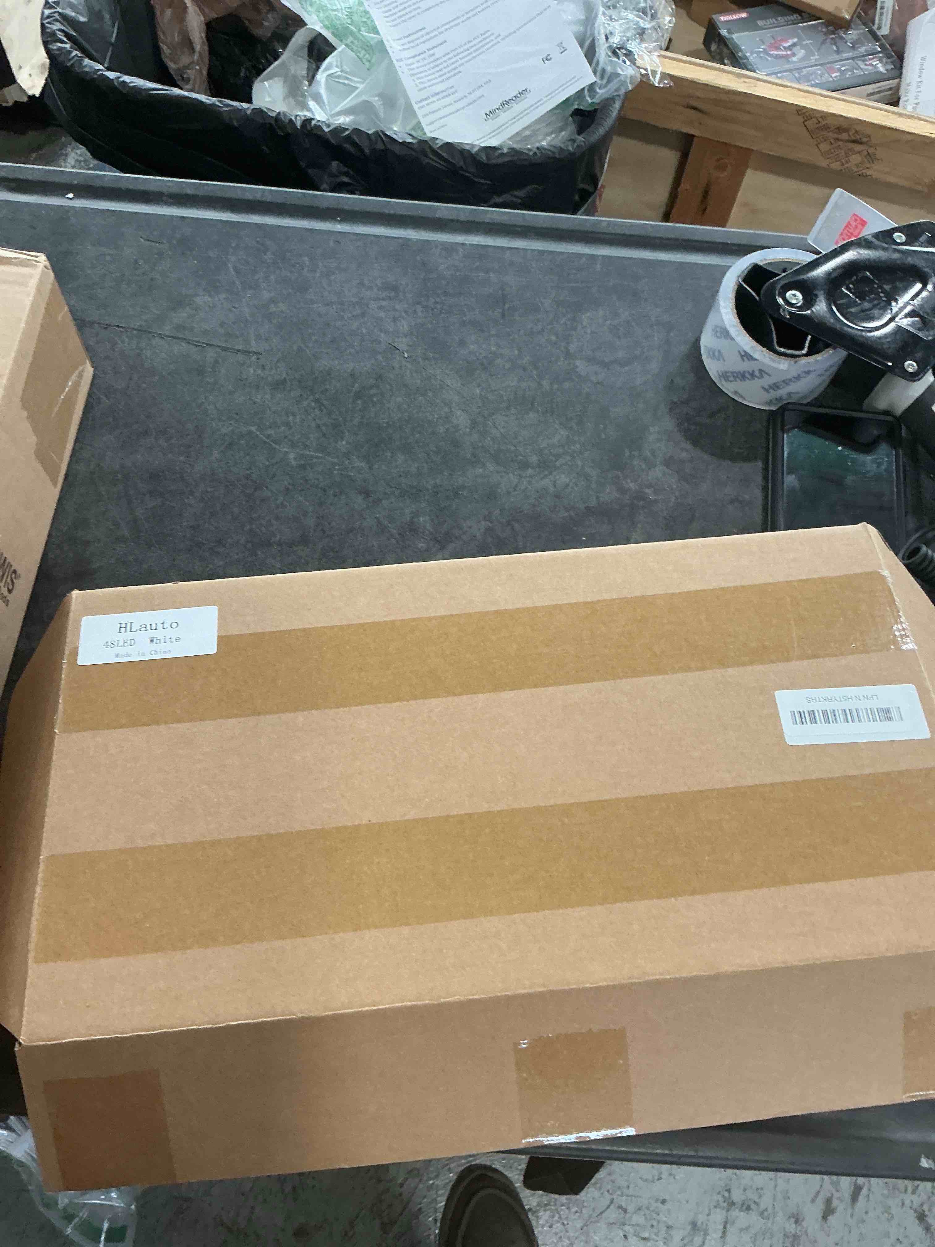 https://s3.amazonaws.com/lotting-images-prod/NonstopDeals/GRA3507167_1761155064139.jpeg