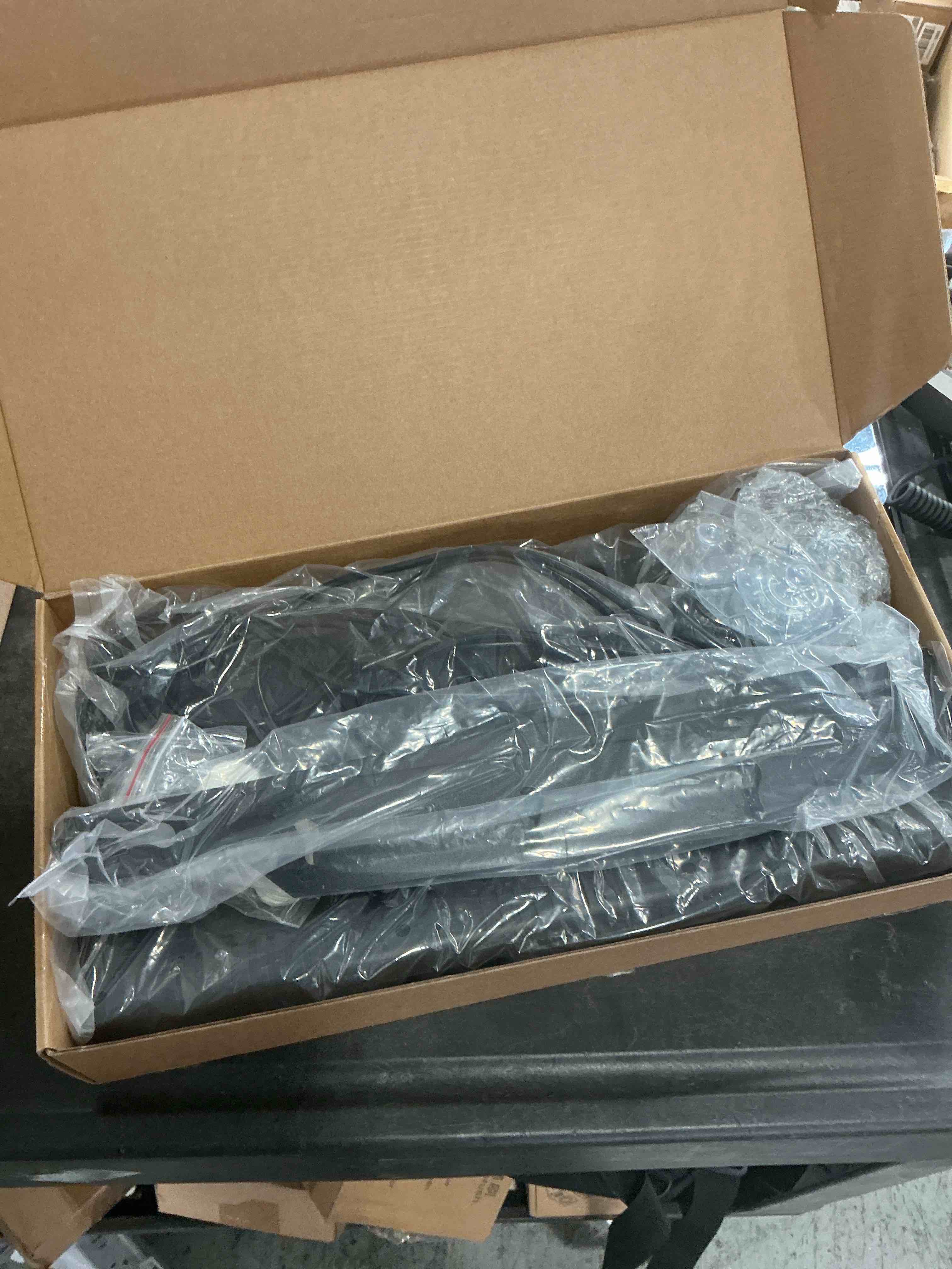 https://s3.amazonaws.com/lotting-images-prod/NonstopDeals/GRA3507167_1761155067579.jpeg
