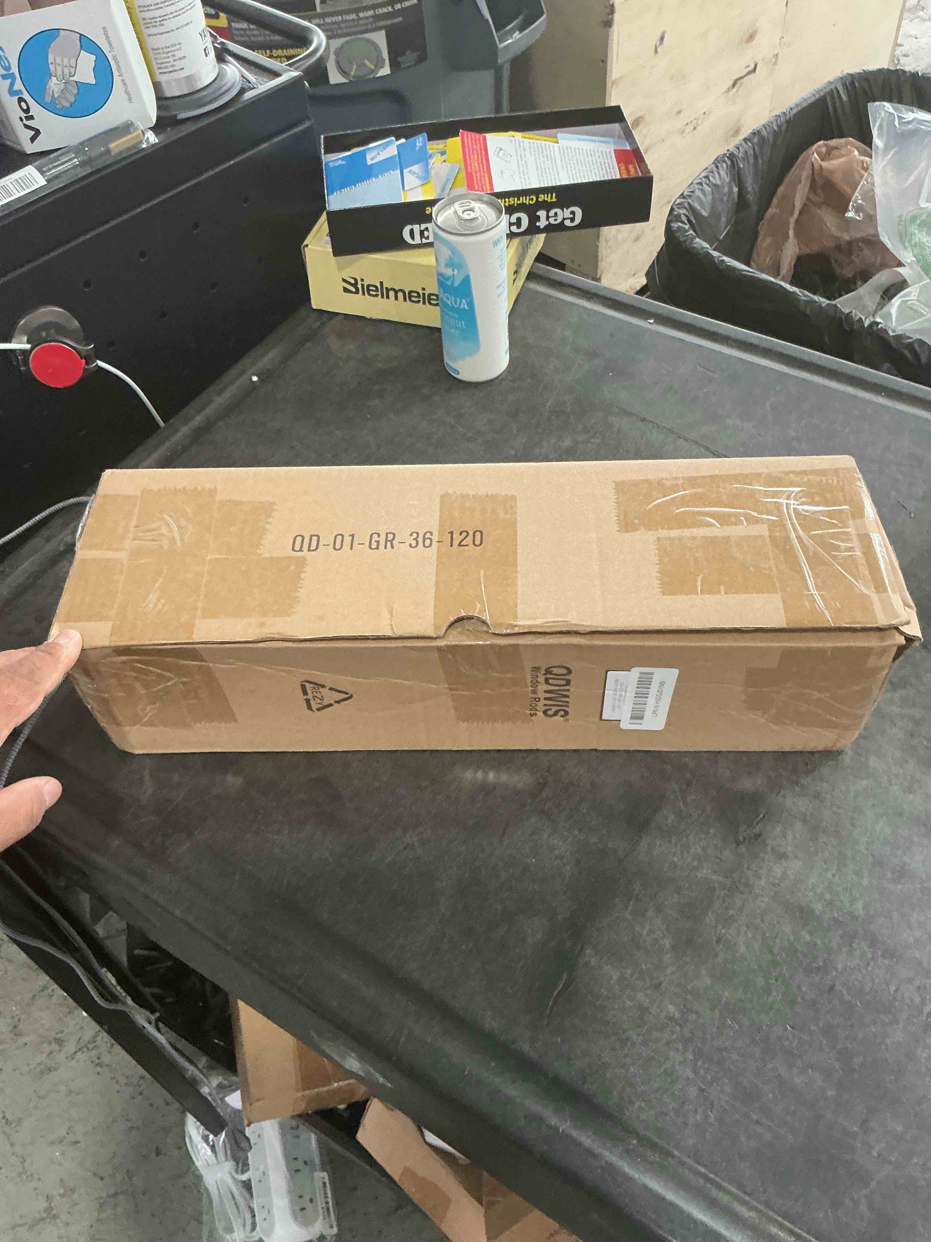 https://s3.amazonaws.com/lotting-images-prod/NonstopDeals/GRA3507169_1761155198969.jpeg