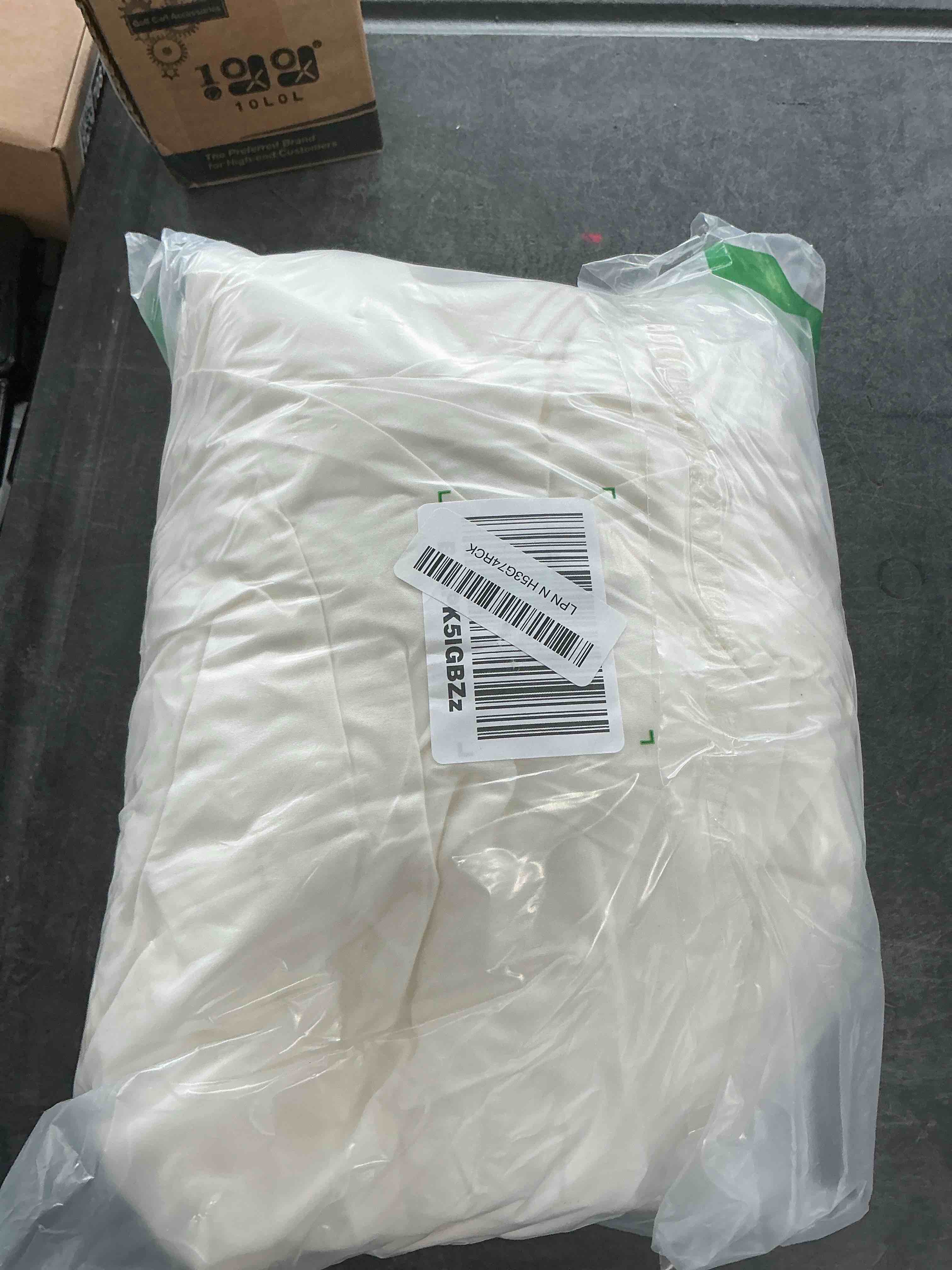 https://s3.amazonaws.com/lotting-images-prod/NonstopDeals/GRA3507201_1761161632047.jpeg