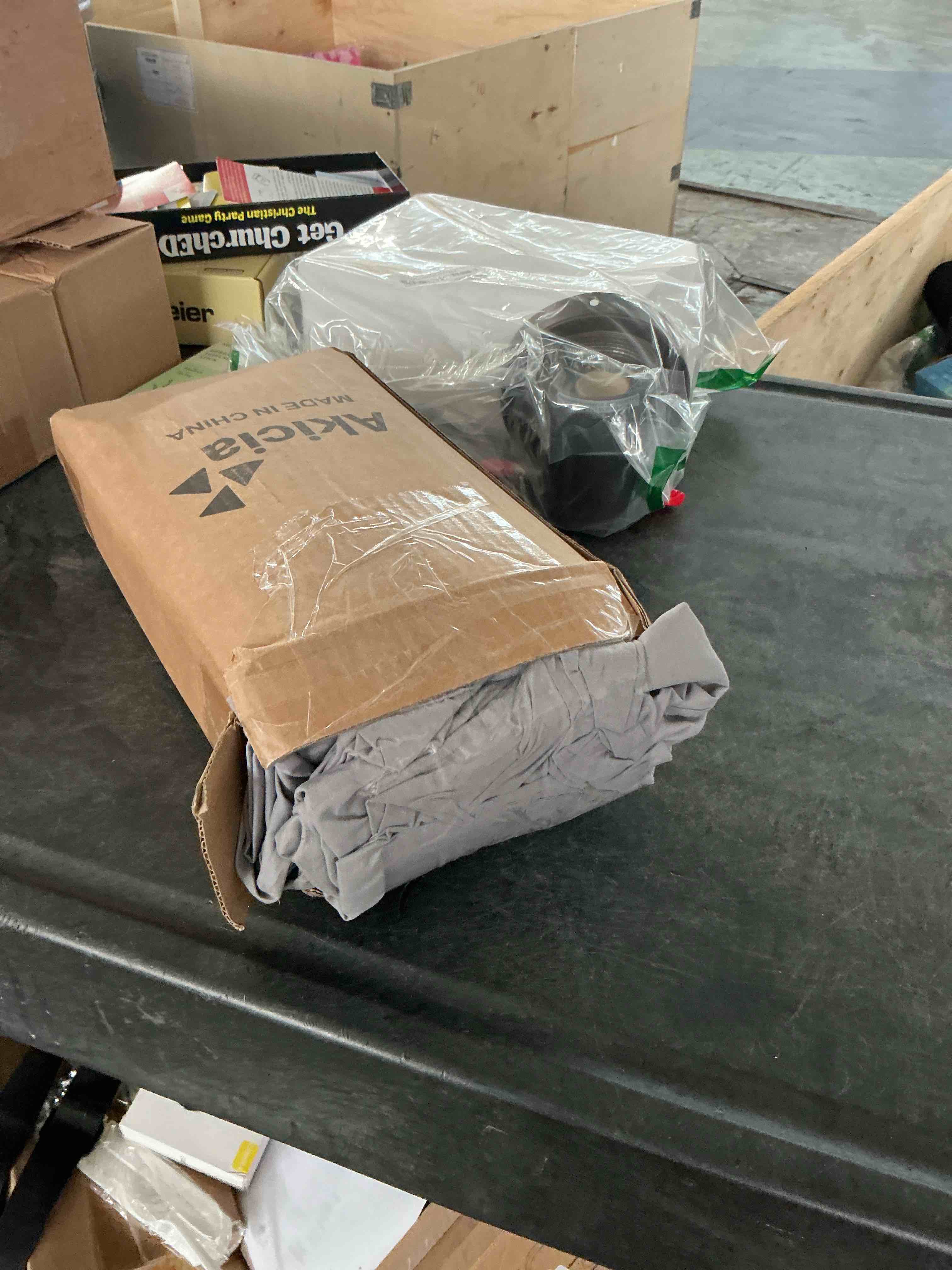 https://s3.amazonaws.com/lotting-images-prod/NonstopDeals/GRA3507282_1761231116941.jpeg
