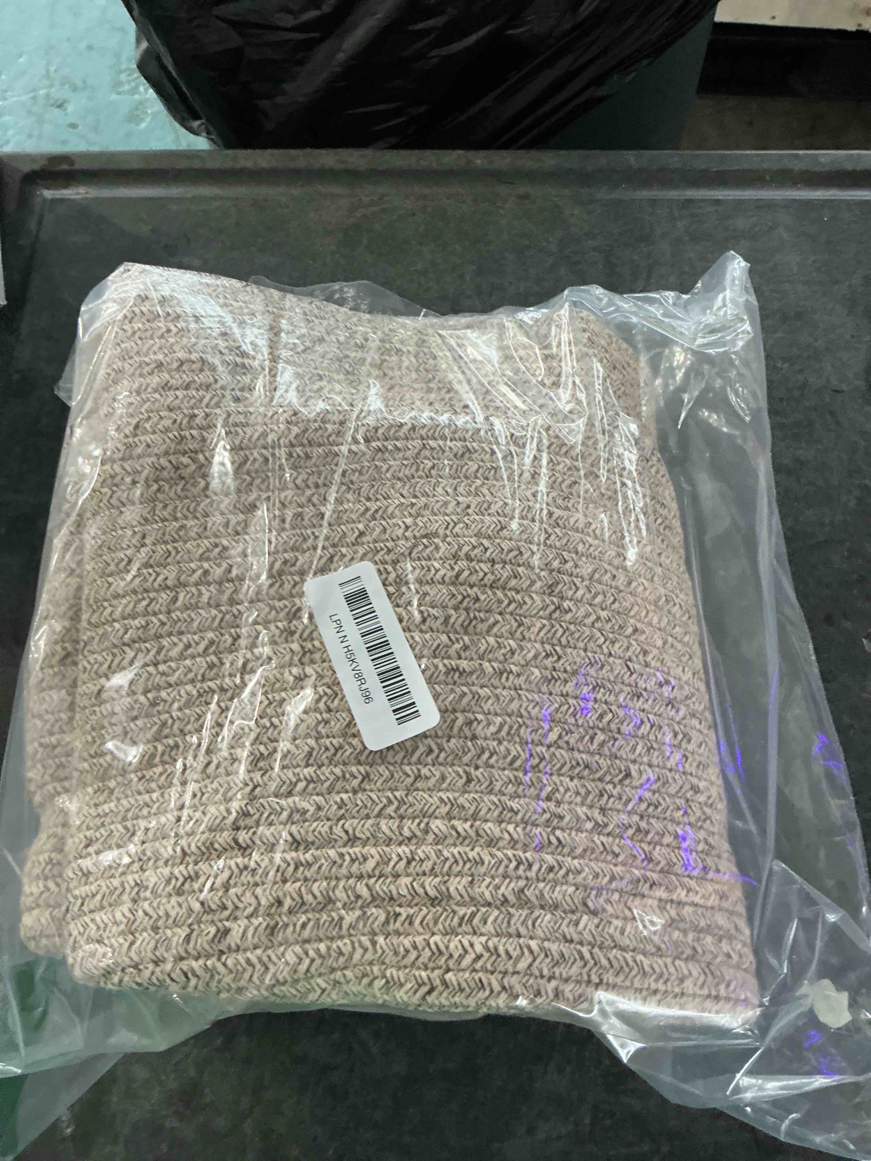 https://s3.amazonaws.com/lotting-images-prod/NonstopDeals/GRA3507311_1761234235729.jpeg