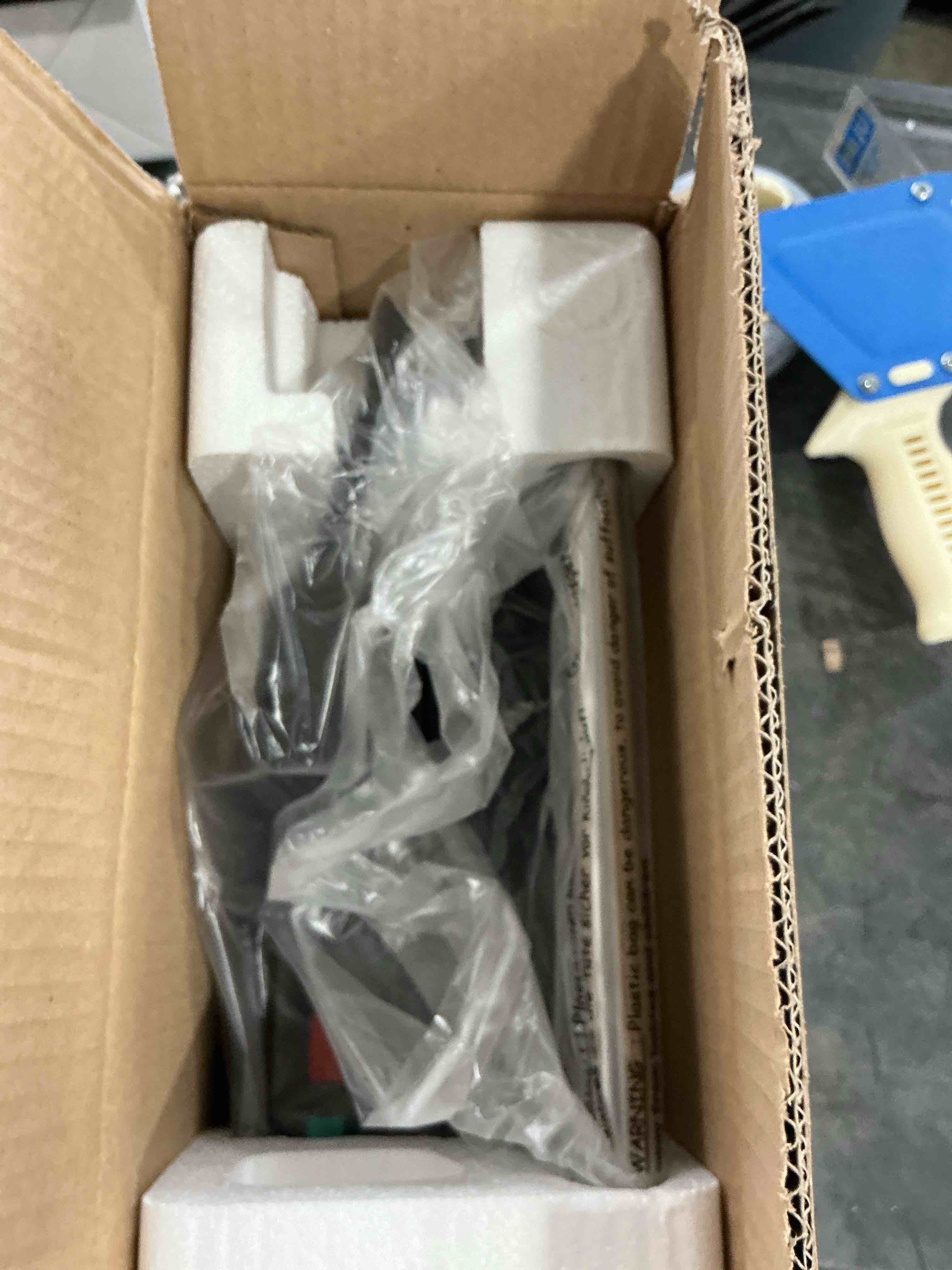 https://s3.amazonaws.com/lotting-images-prod/NonstopDeals/GRA3507361_1761239256070.jpeg