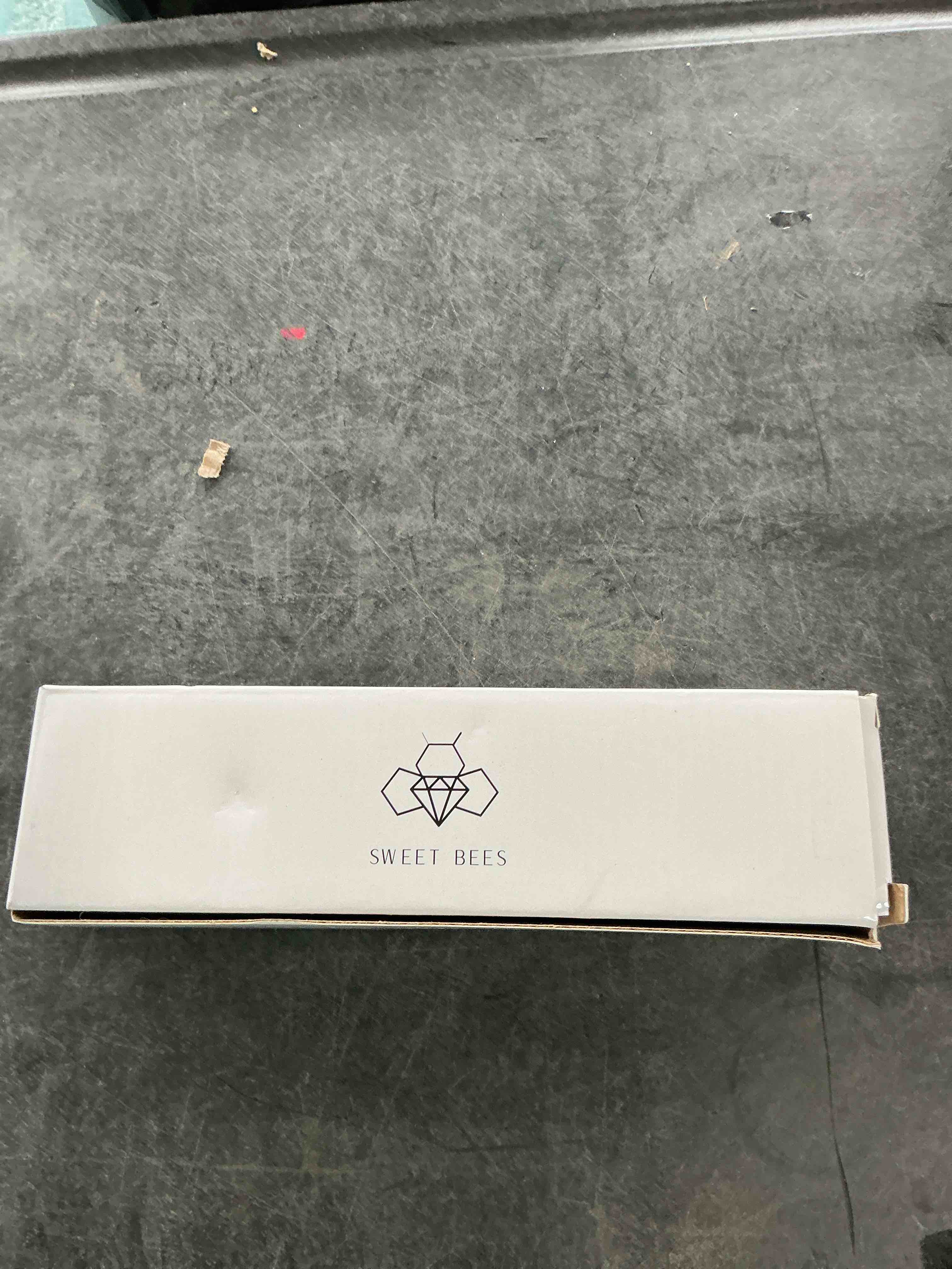 https://s3.amazonaws.com/lotting-images-prod/NonstopDeals/GRA3507392_1761247322766.jpeg