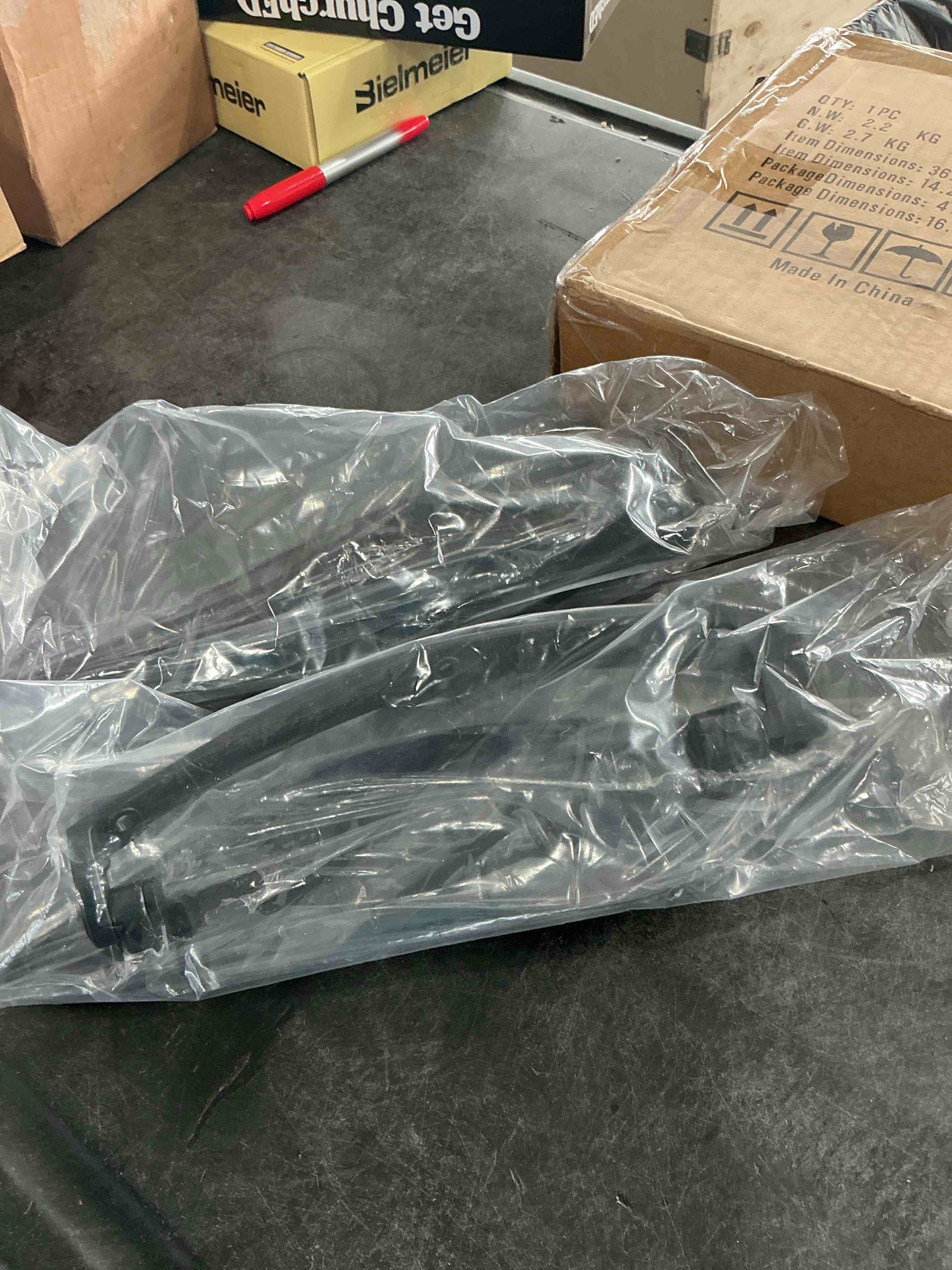 https://s3.amazonaws.com/lotting-images-prod/NonstopDeals/GRA3507400_1761250652565.jpeg