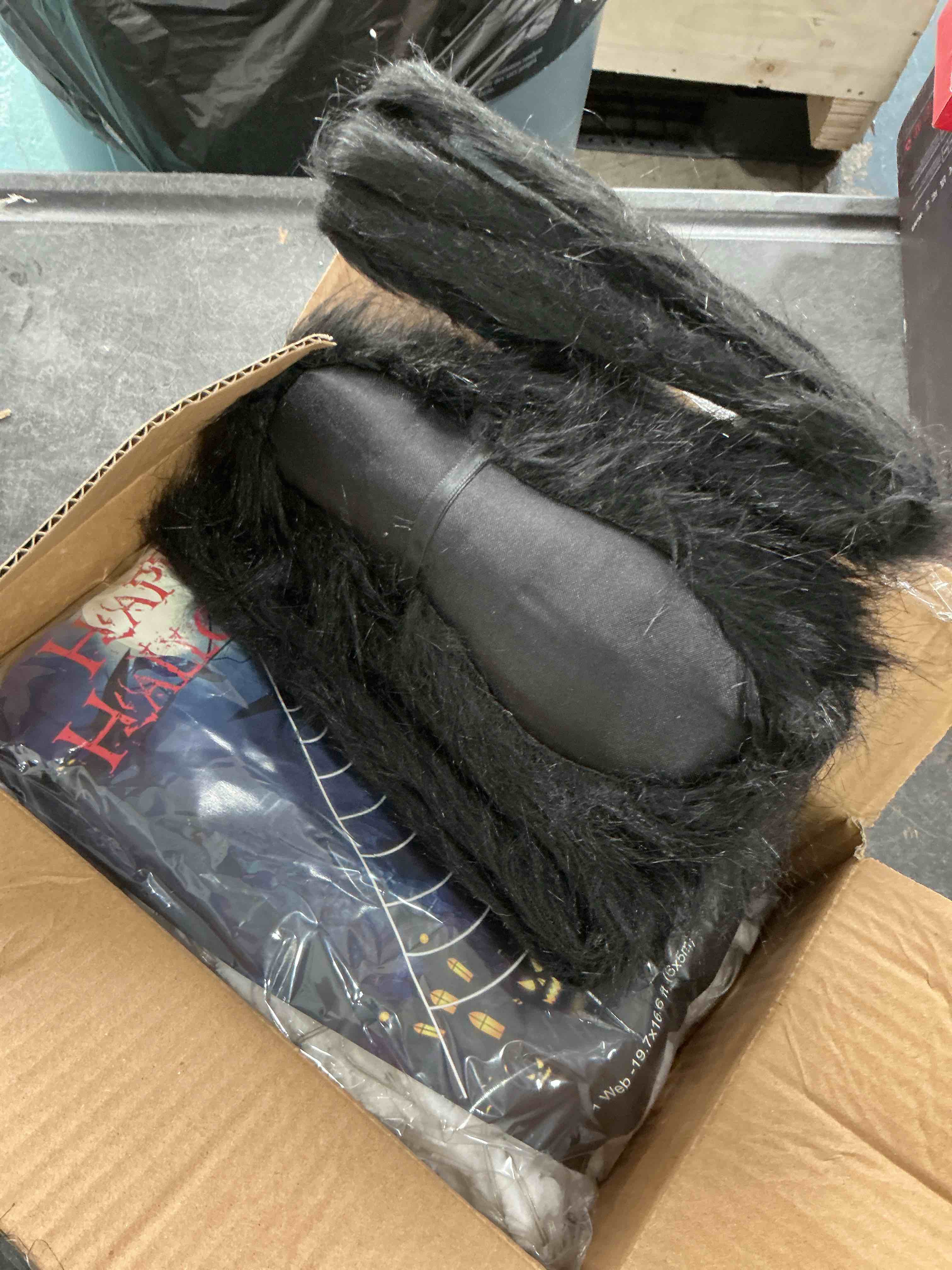 https://s3.amazonaws.com/lotting-images-prod/NonstopDeals/GRA3507422_1761254594619.jpeg