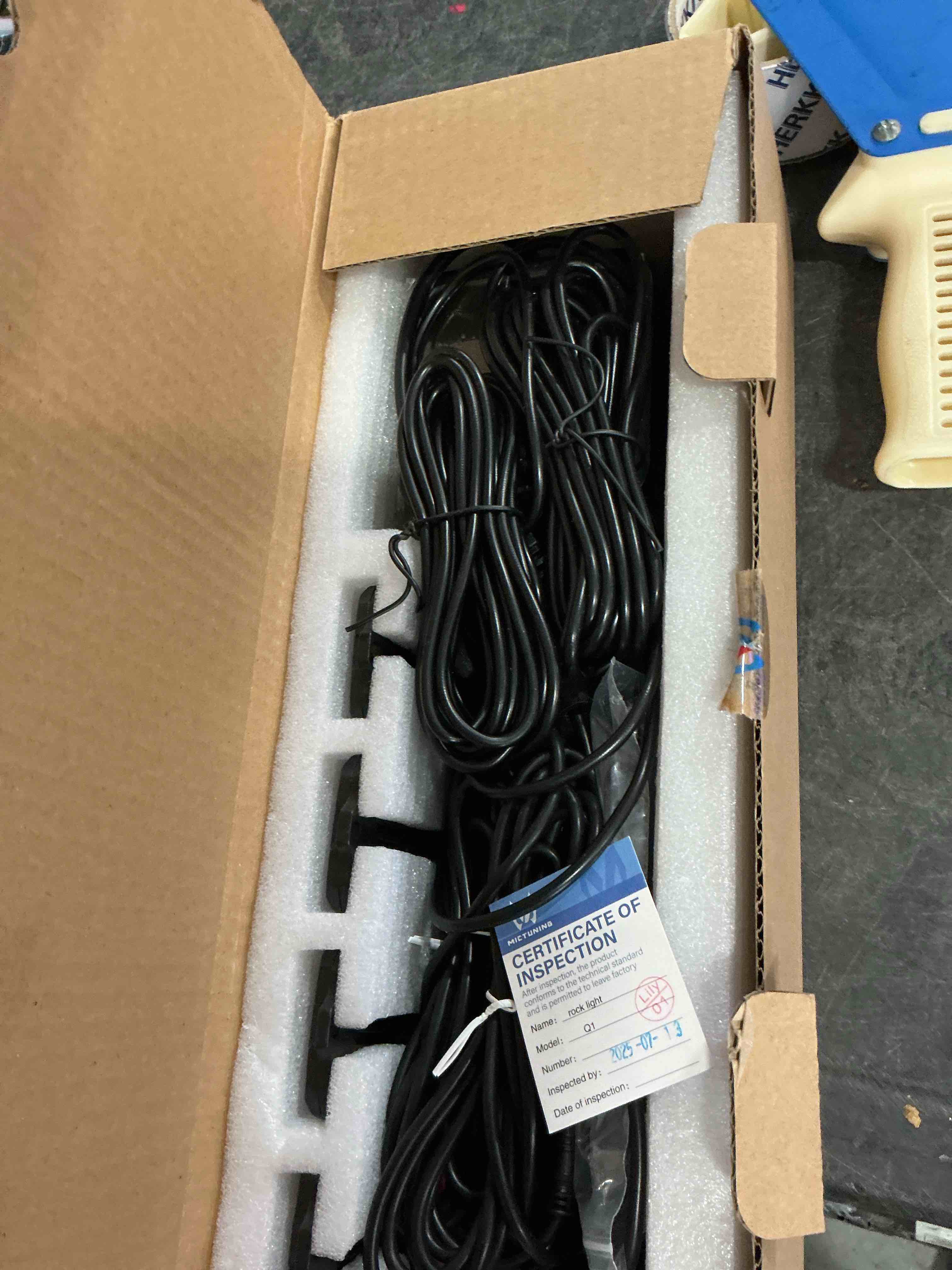 https://s3.amazonaws.com/lotting-images-prod/NonstopDeals/GRA3507494_1761315046644.jpeg