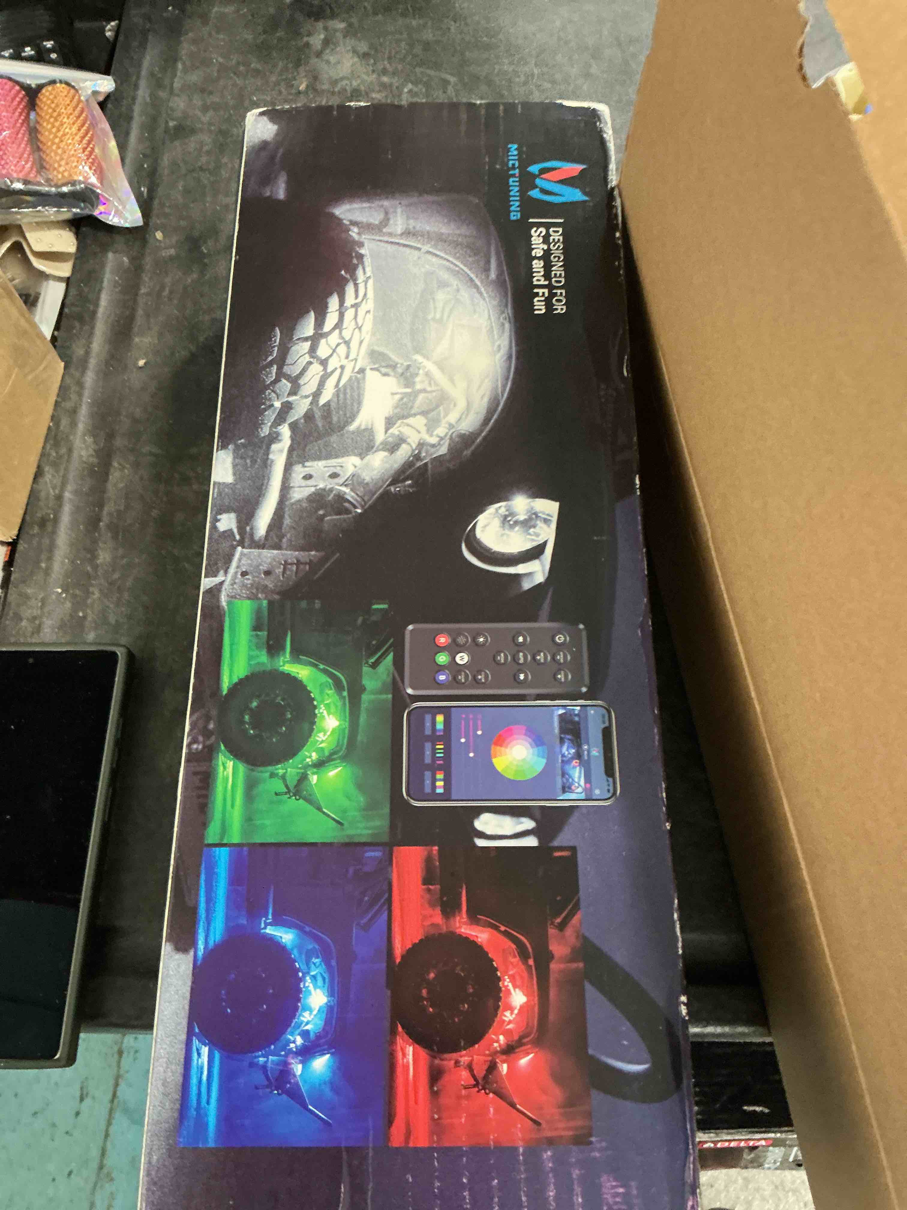 https://s3.amazonaws.com/lotting-images-prod/NonstopDeals/GRA3507494_1761315050466.jpeg