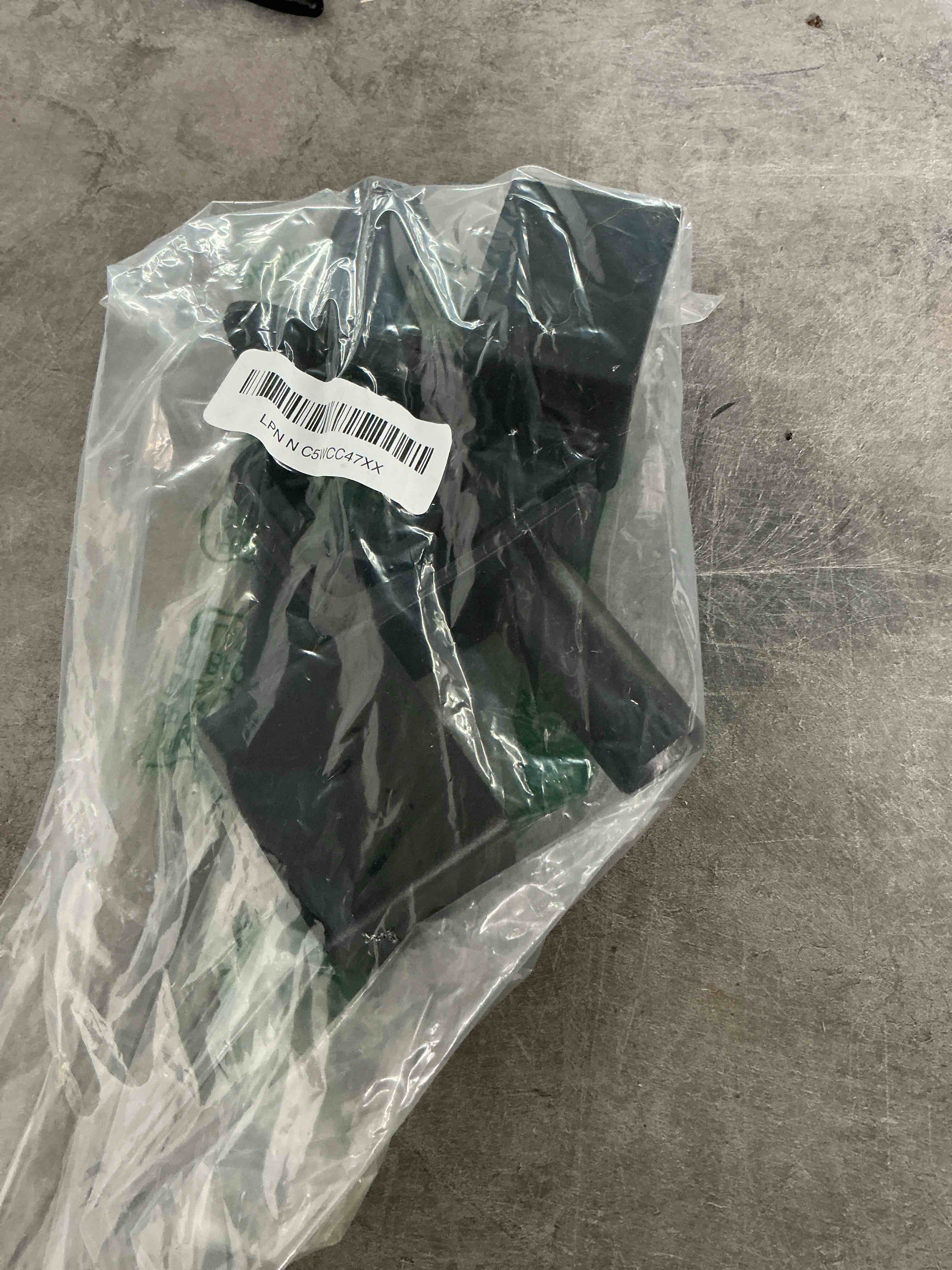 https://s3.amazonaws.com/lotting-images-prod/NonstopDeals/GRA3613017_1753463192673.jpeg