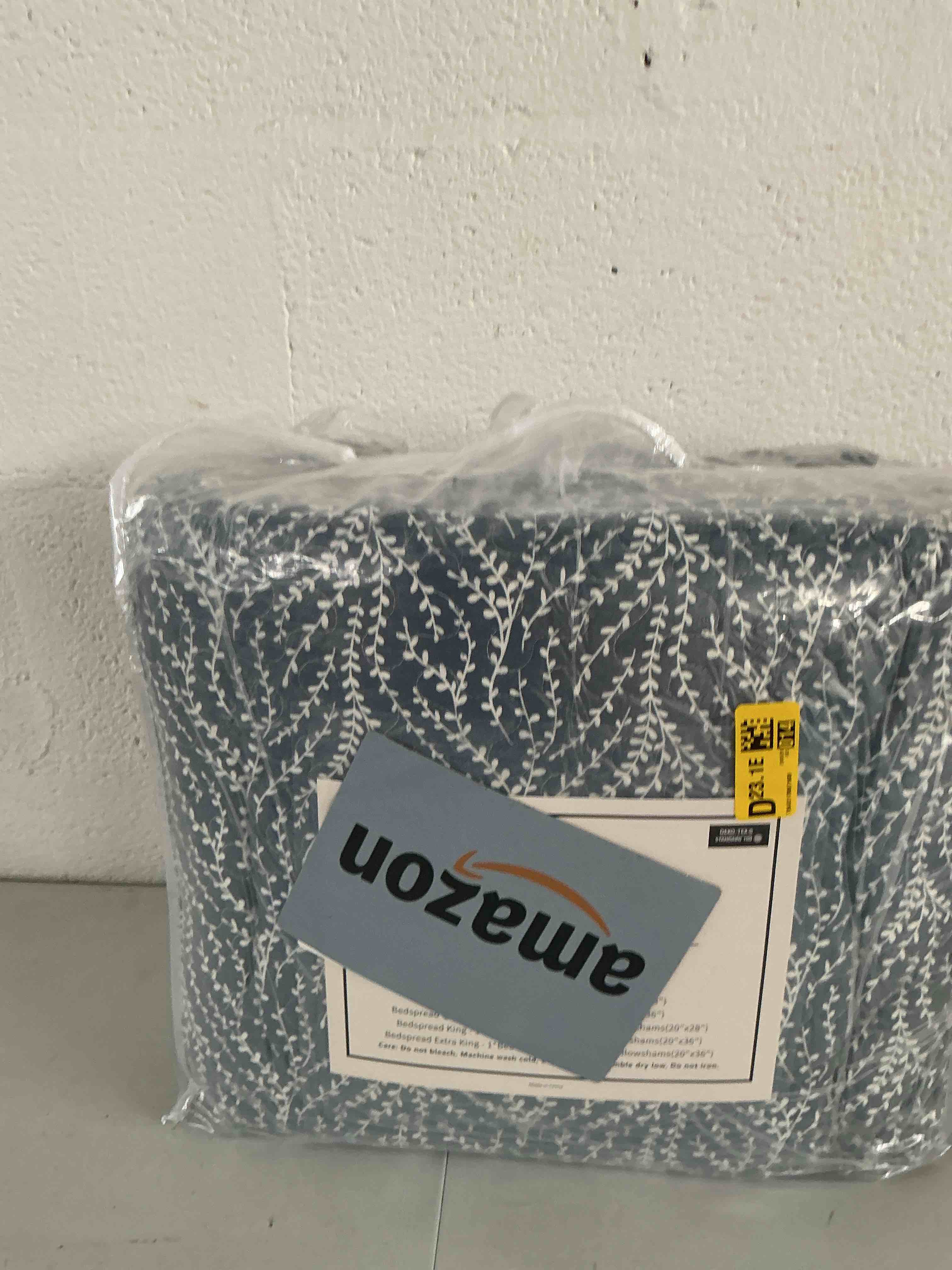 https://s3.amazonaws.com/lotting-images-prod/NonstopDeals/GRA3613091_1753561030353.jpeg
