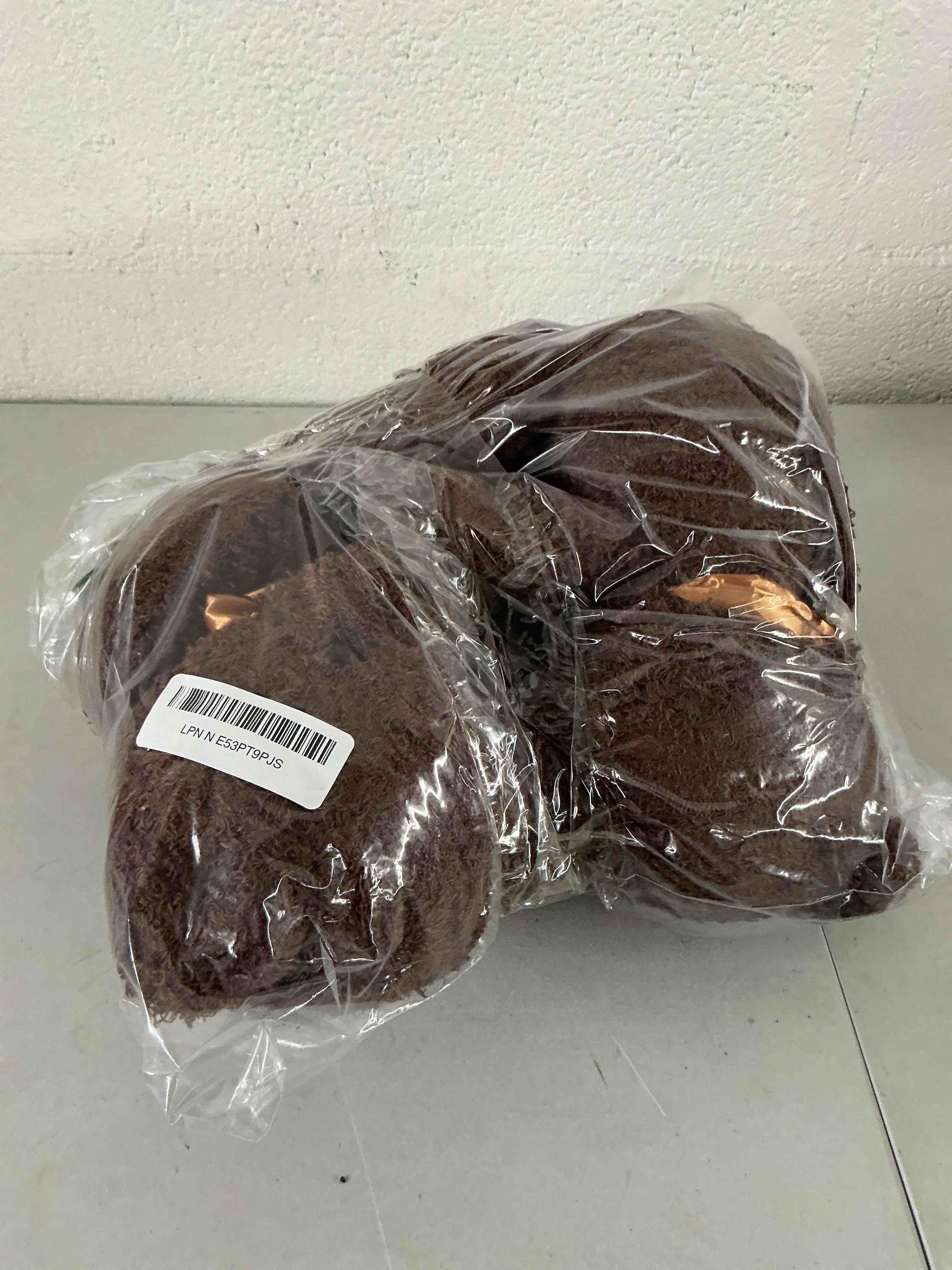 https://s3.amazonaws.com/lotting-images-prod/NonstopDeals/GRA3613113_1753554308045.jpeg