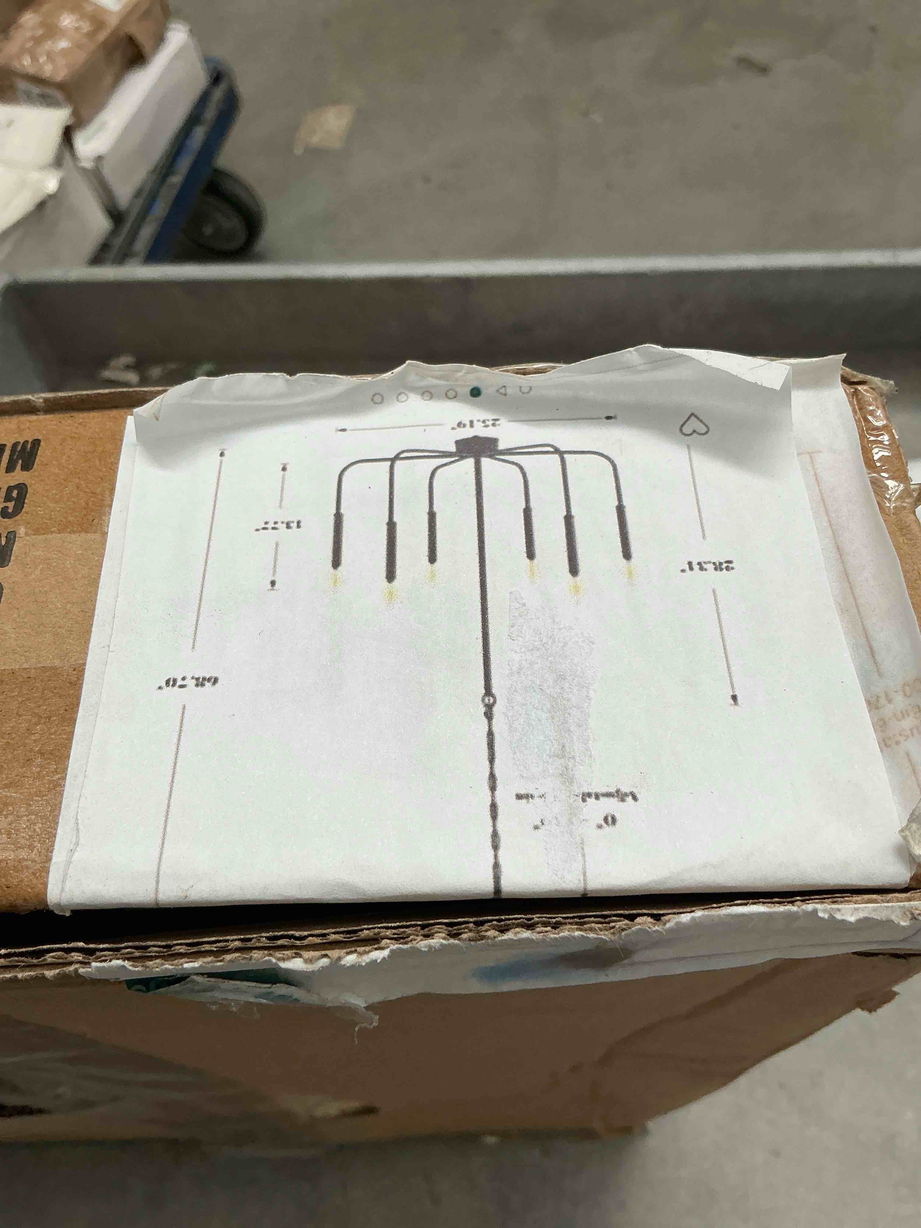 https://s3.amazonaws.com/lotting-images-prod/NonstopDeals/GRA3613429_1753909510883.jpeg