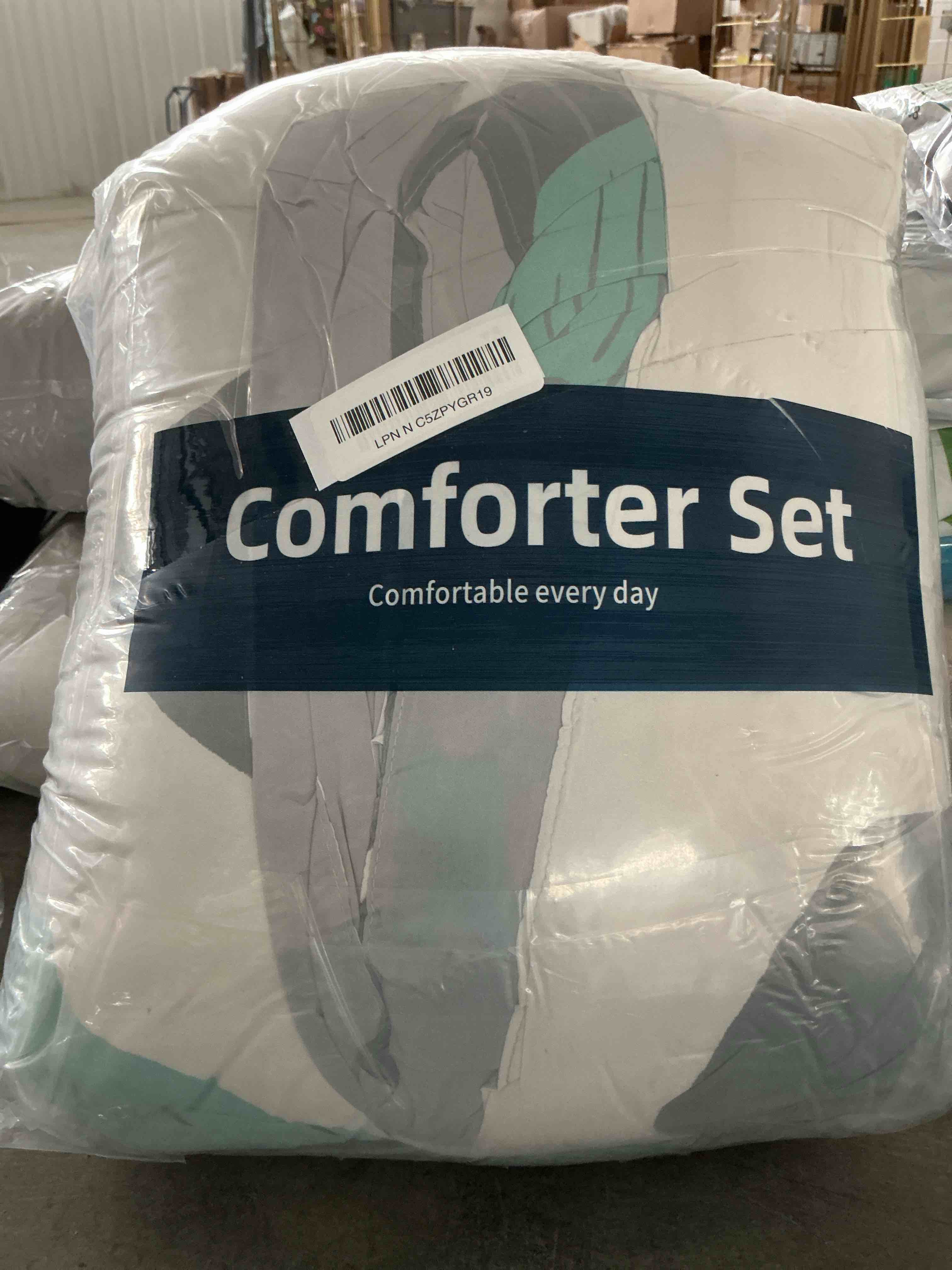 https://s3.amazonaws.com/lotting-images-prod/NonstopDeals/GRA3613478_1754065572372.jpeg
