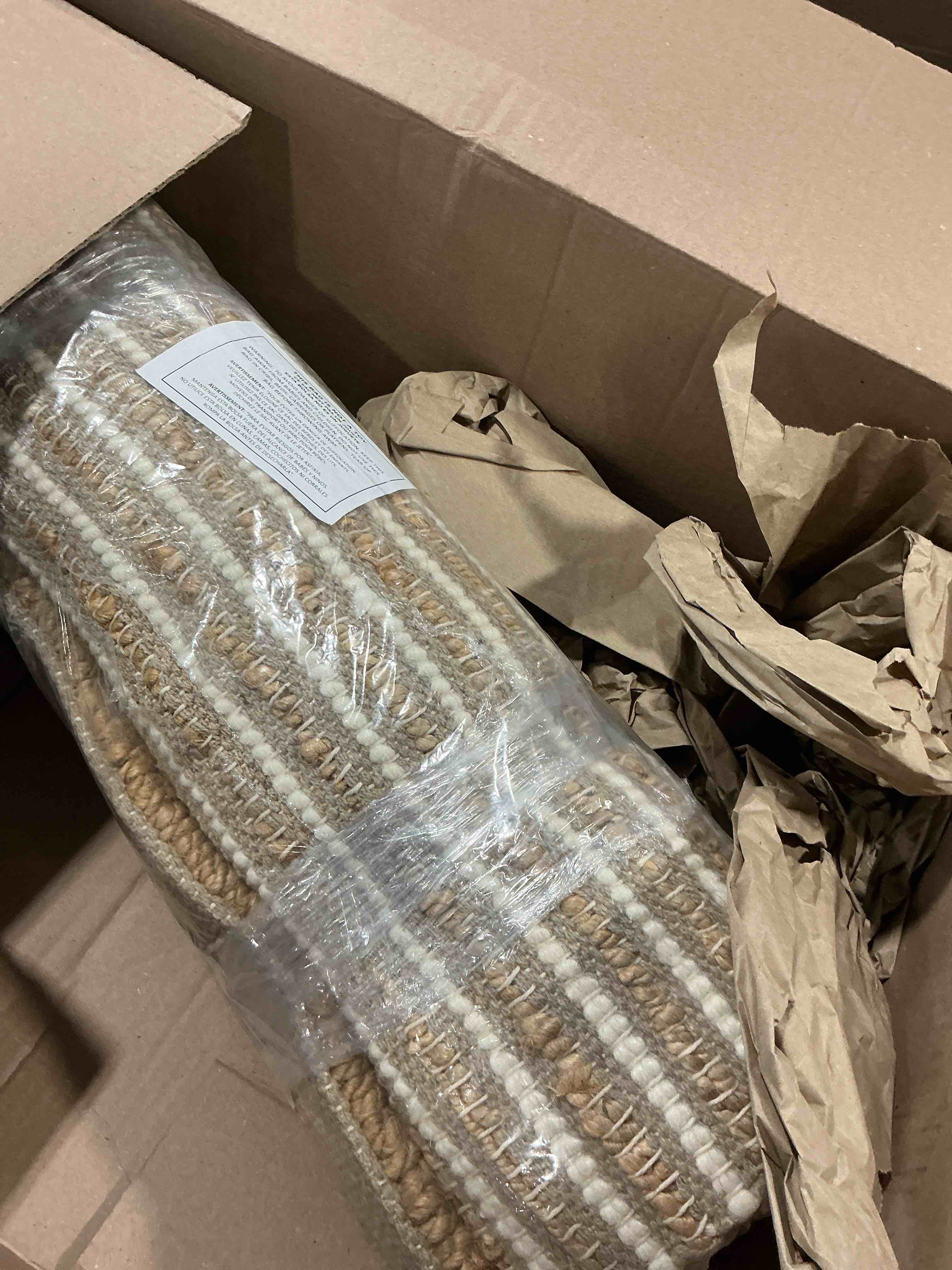 https://s3.amazonaws.com/lotting-images-prod/NonstopDeals/GRA3613661_1754437811336.jpeg