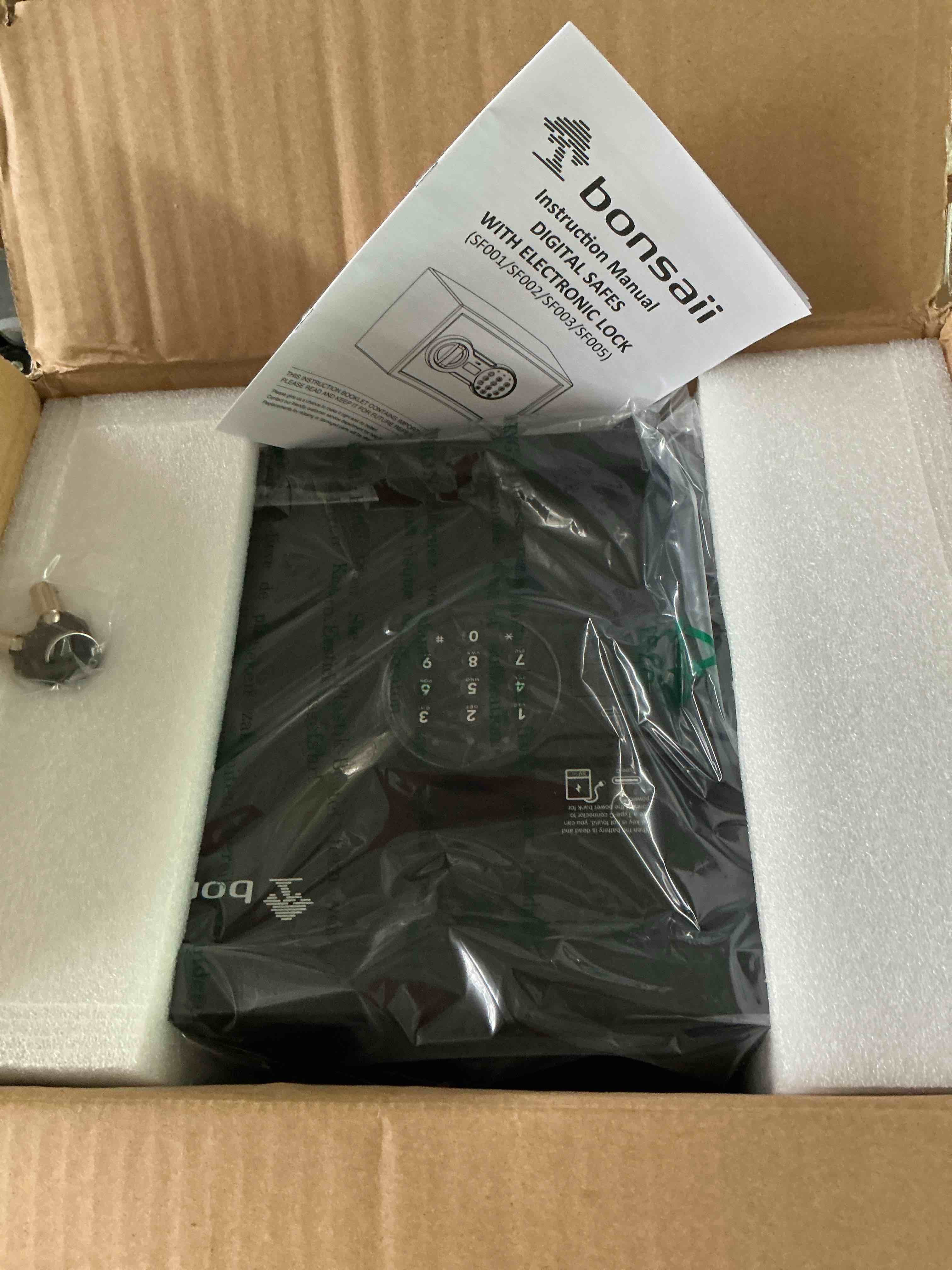 https://s3.amazonaws.com/lotting-images-prod/NonstopDeals/GRA3613694_1754497778567.jpeg