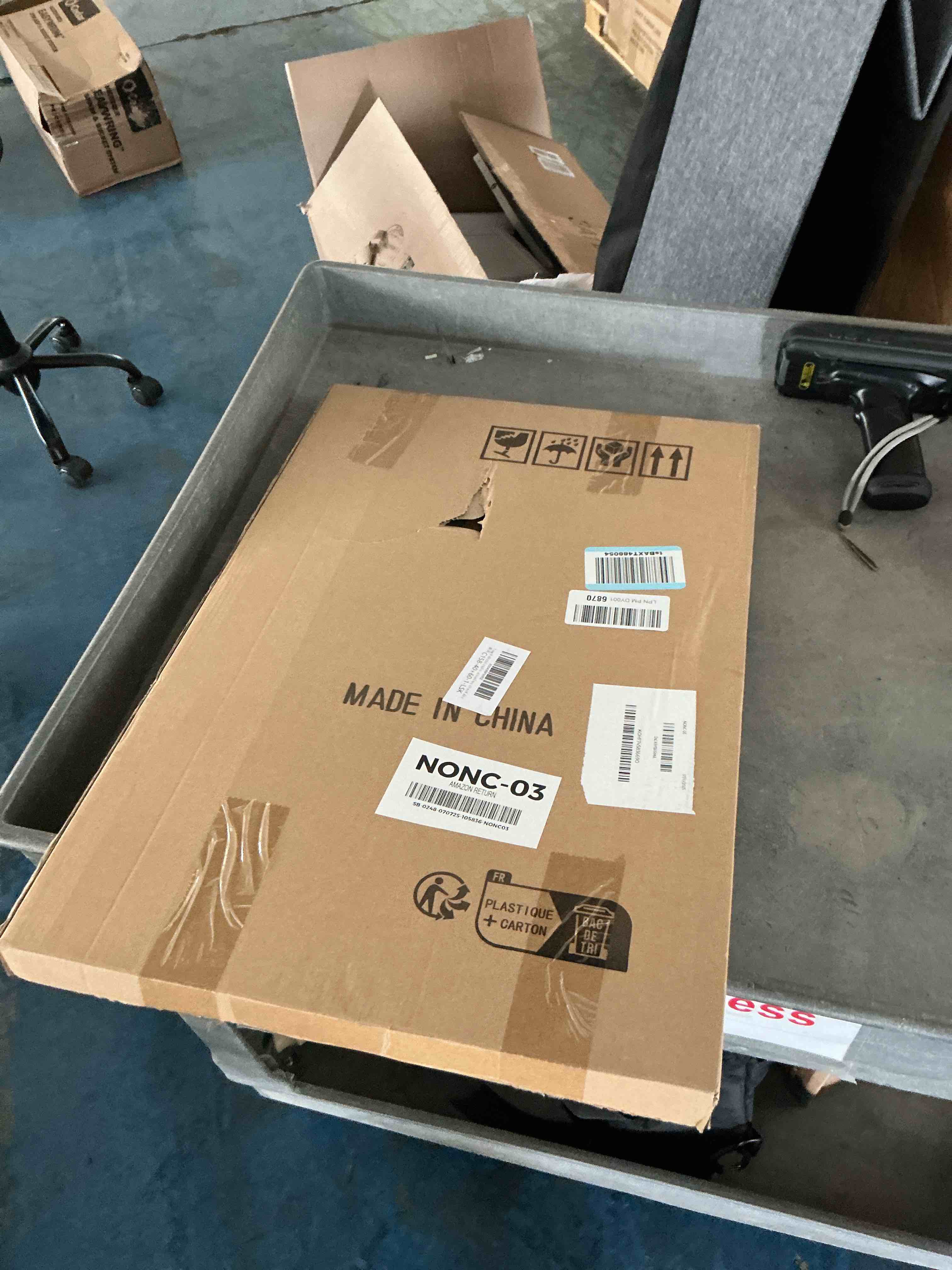 https://s3.amazonaws.com/lotting-images-prod/NonstopDeals/GRA3613771_1754583869880.jpeg