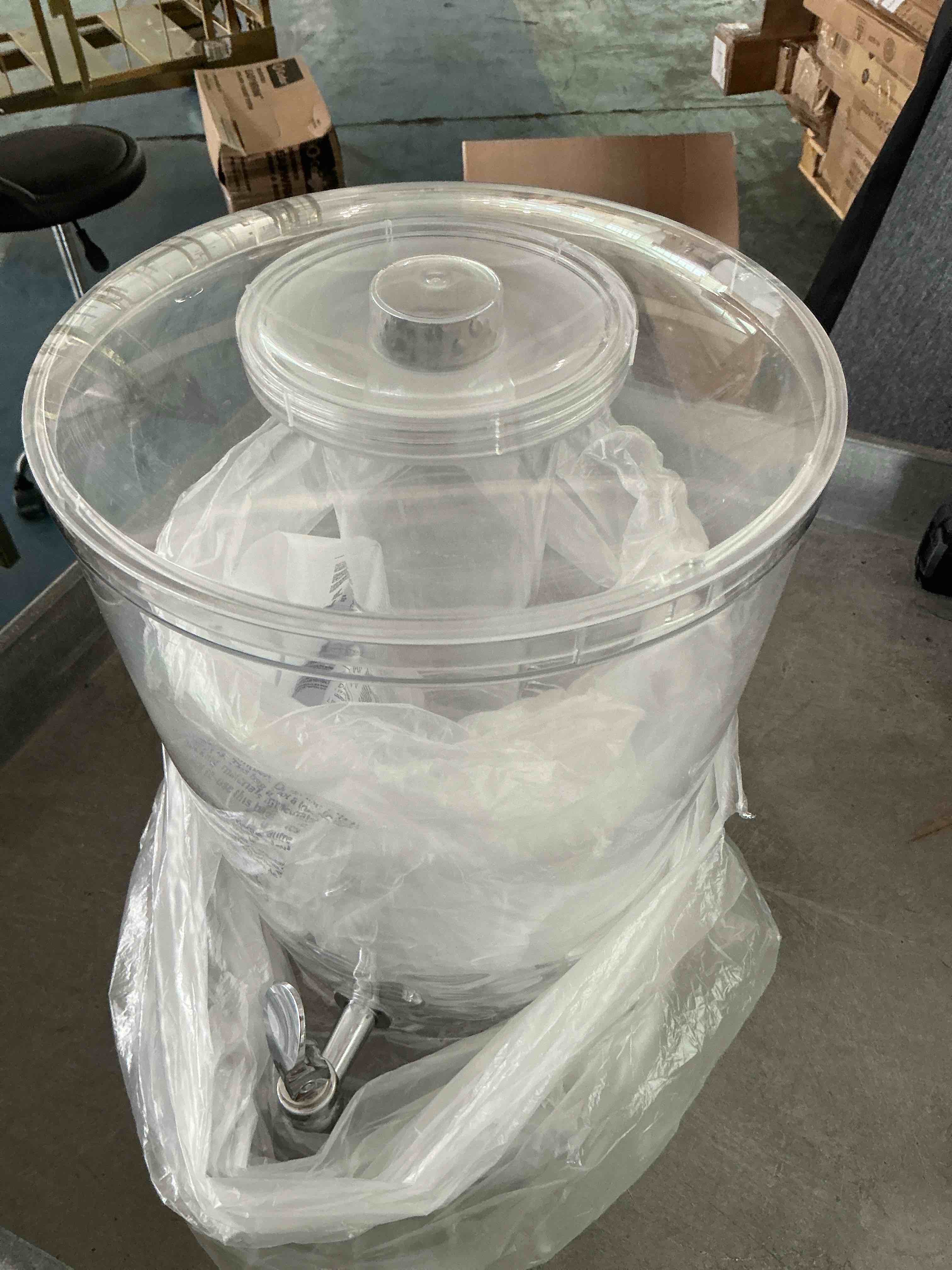 https://s3.amazonaws.com/lotting-images-prod/NonstopDeals/GRA3613776_1754585828568.jpeg