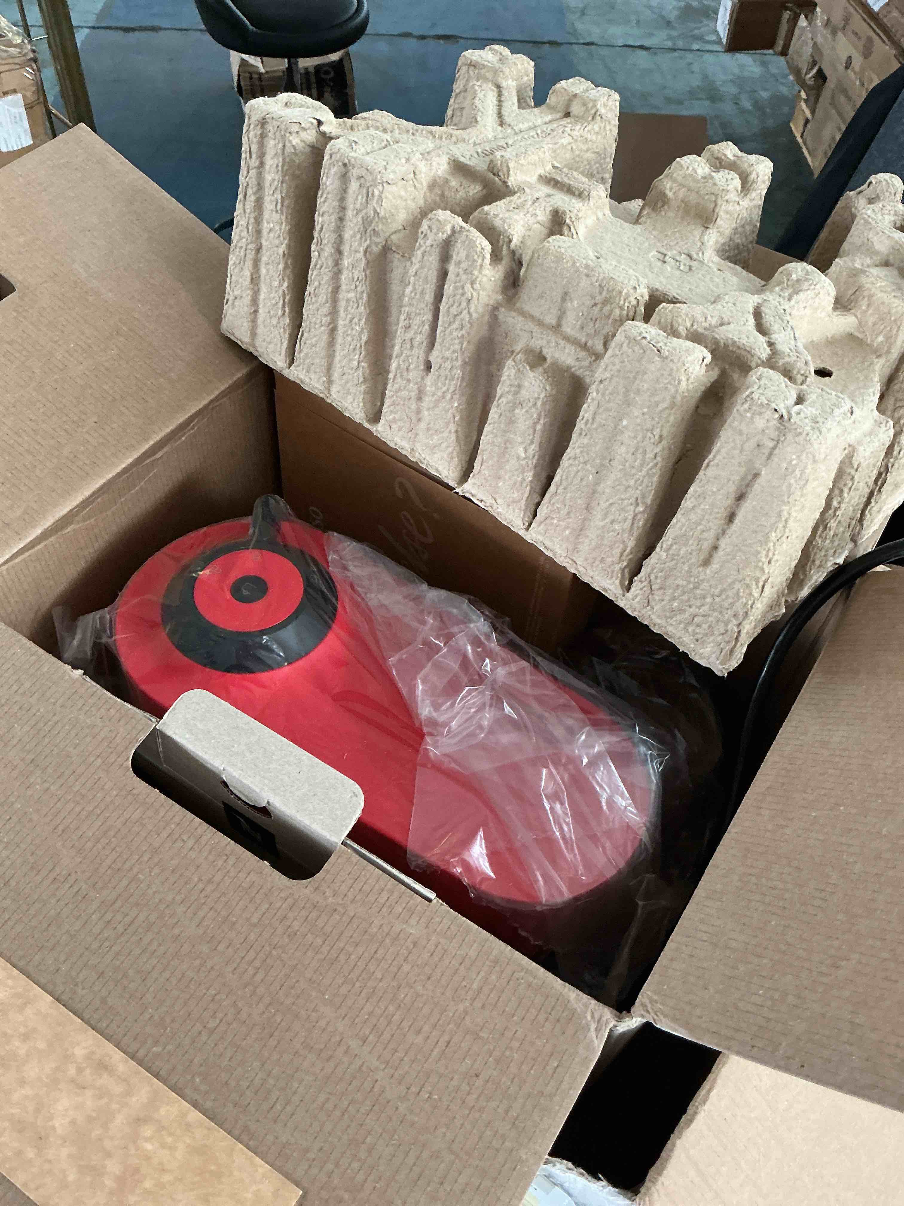 https://s3.amazonaws.com/lotting-images-prod/NonstopDeals/GRA3613799_1754594100362.jpeg