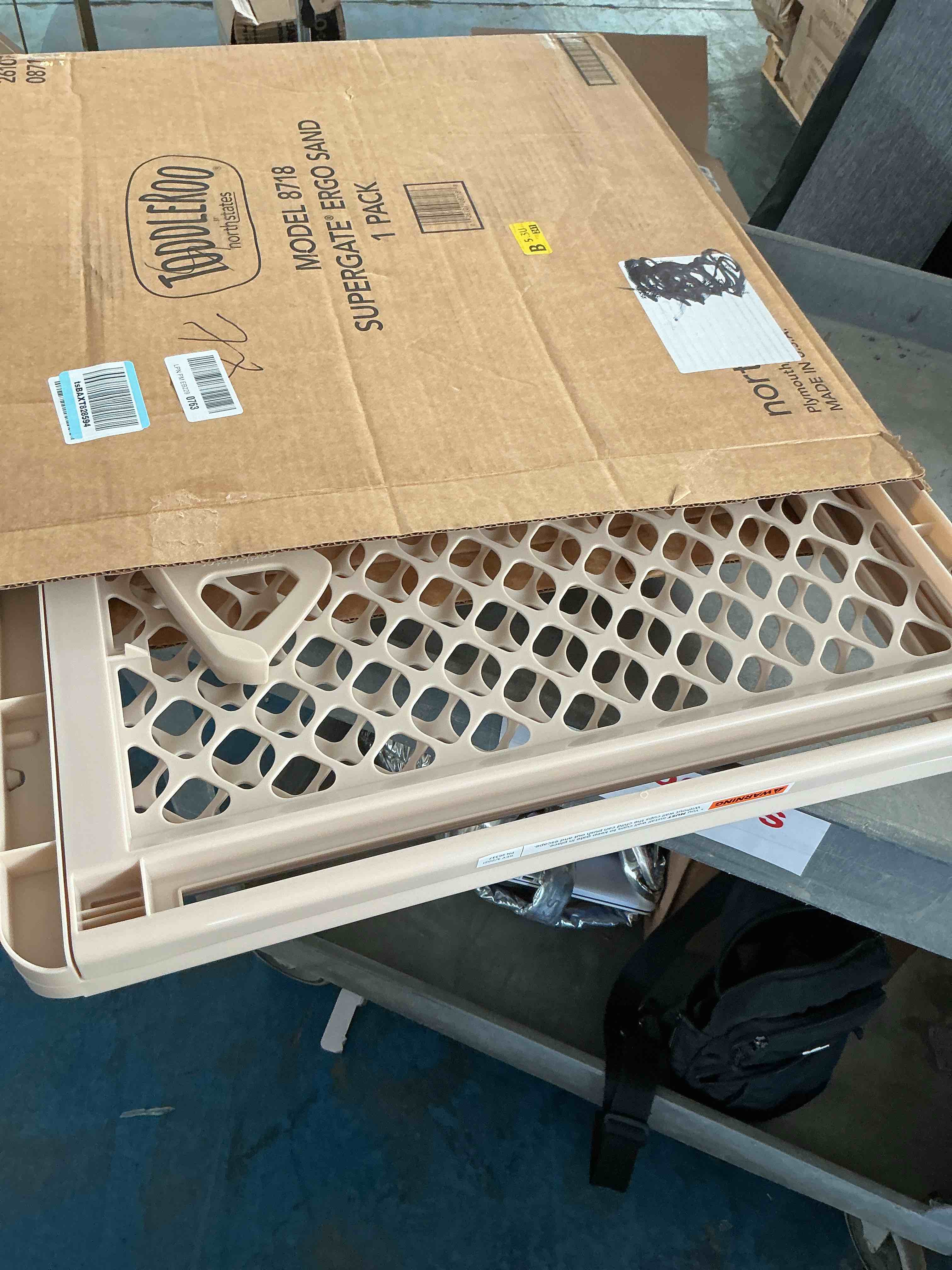 https://s3.amazonaws.com/lotting-images-prod/NonstopDeals/GRA3613803_1754596203431.jpeg