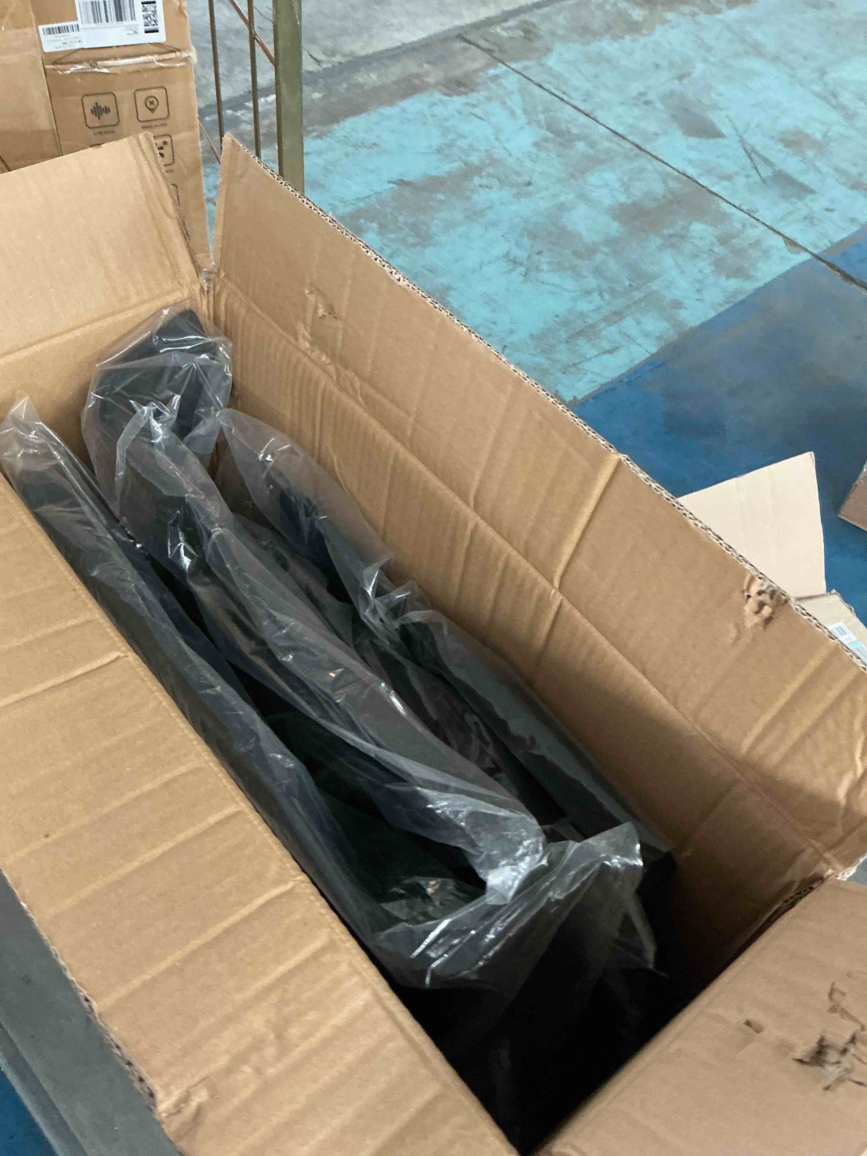https://s3.amazonaws.com/lotting-images-prod/NonstopDeals/GRA3613814_1754600754062.jpeg