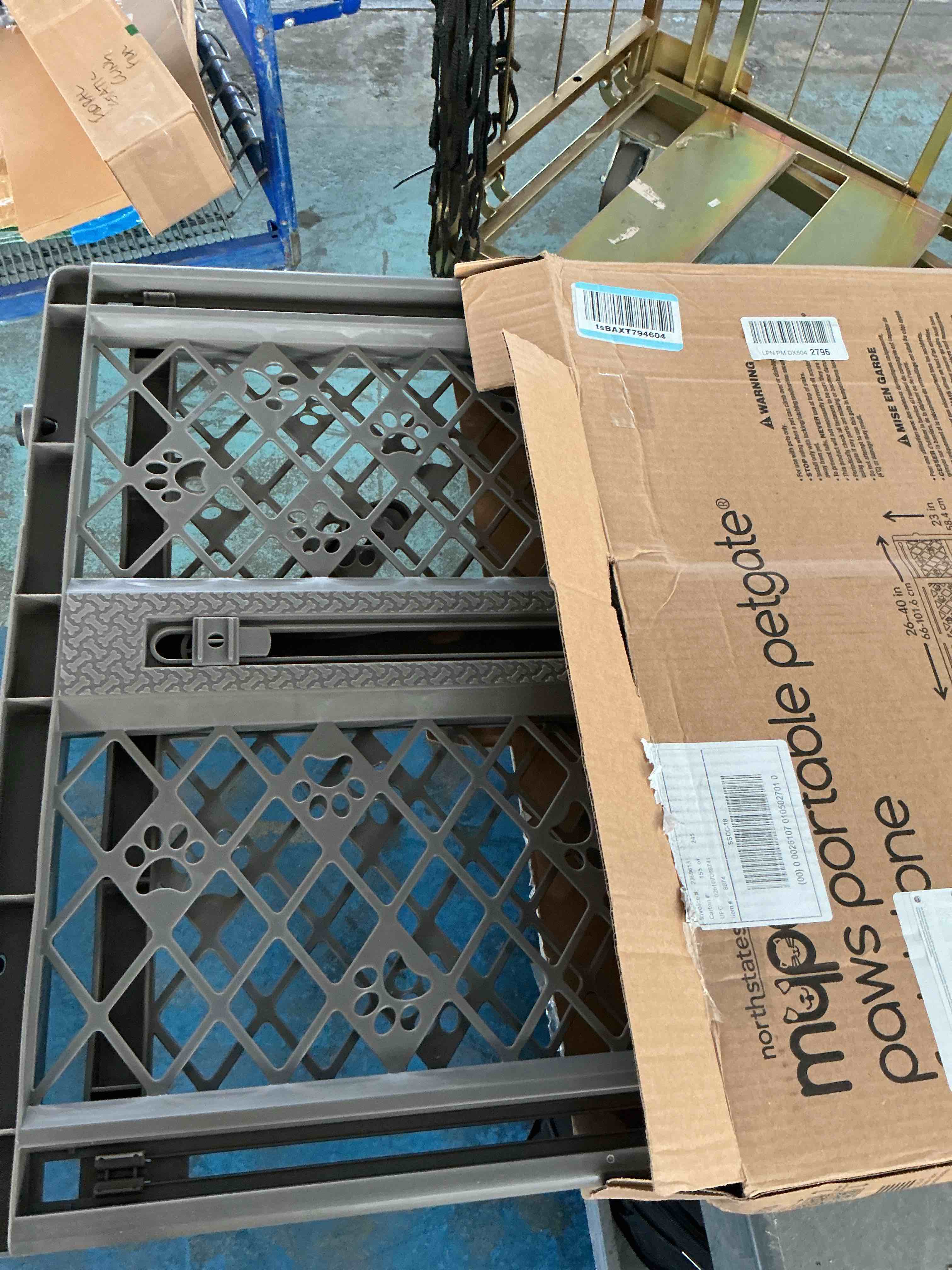 https://s3.amazonaws.com/lotting-images-prod/NonstopDeals/GRA3613816_1754601345675.jpeg