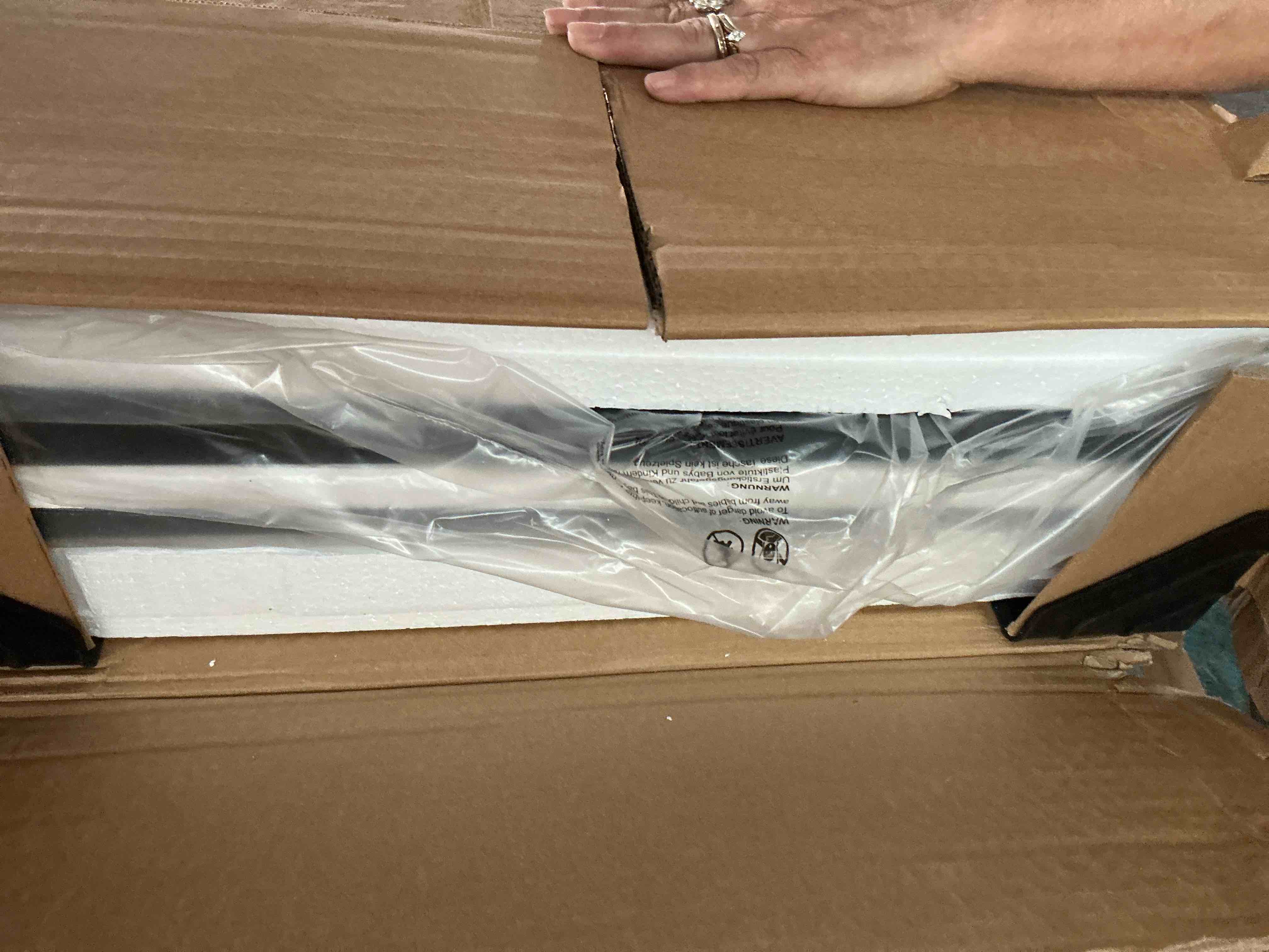 https://s3.amazonaws.com/lotting-images-prod/NonstopDeals/GRA3613846_1754760583260.jpeg