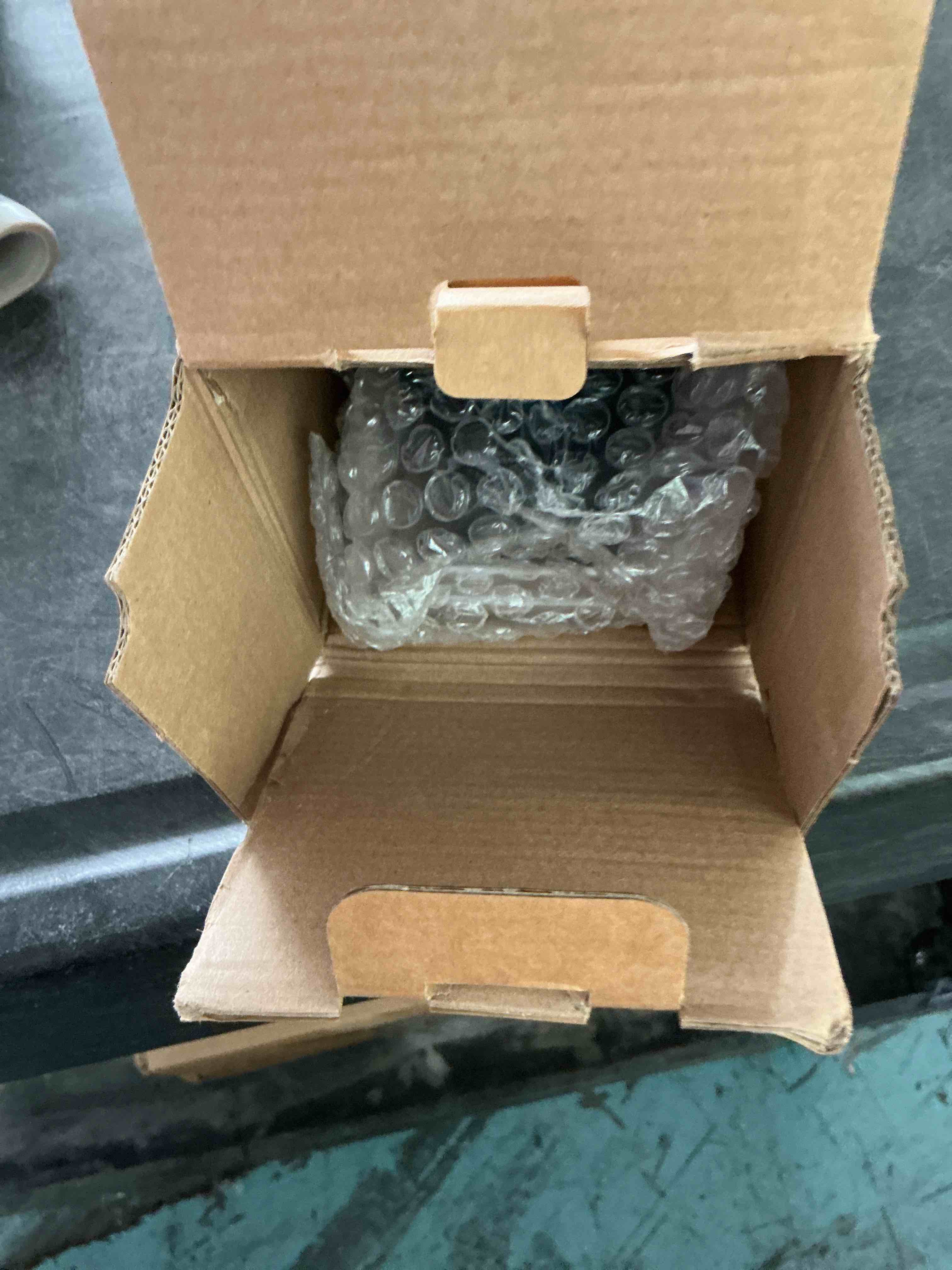 https://s3.amazonaws.com/lotting-images-prod/NonstopDeals/GRA3613896_1754663957869.jpeg