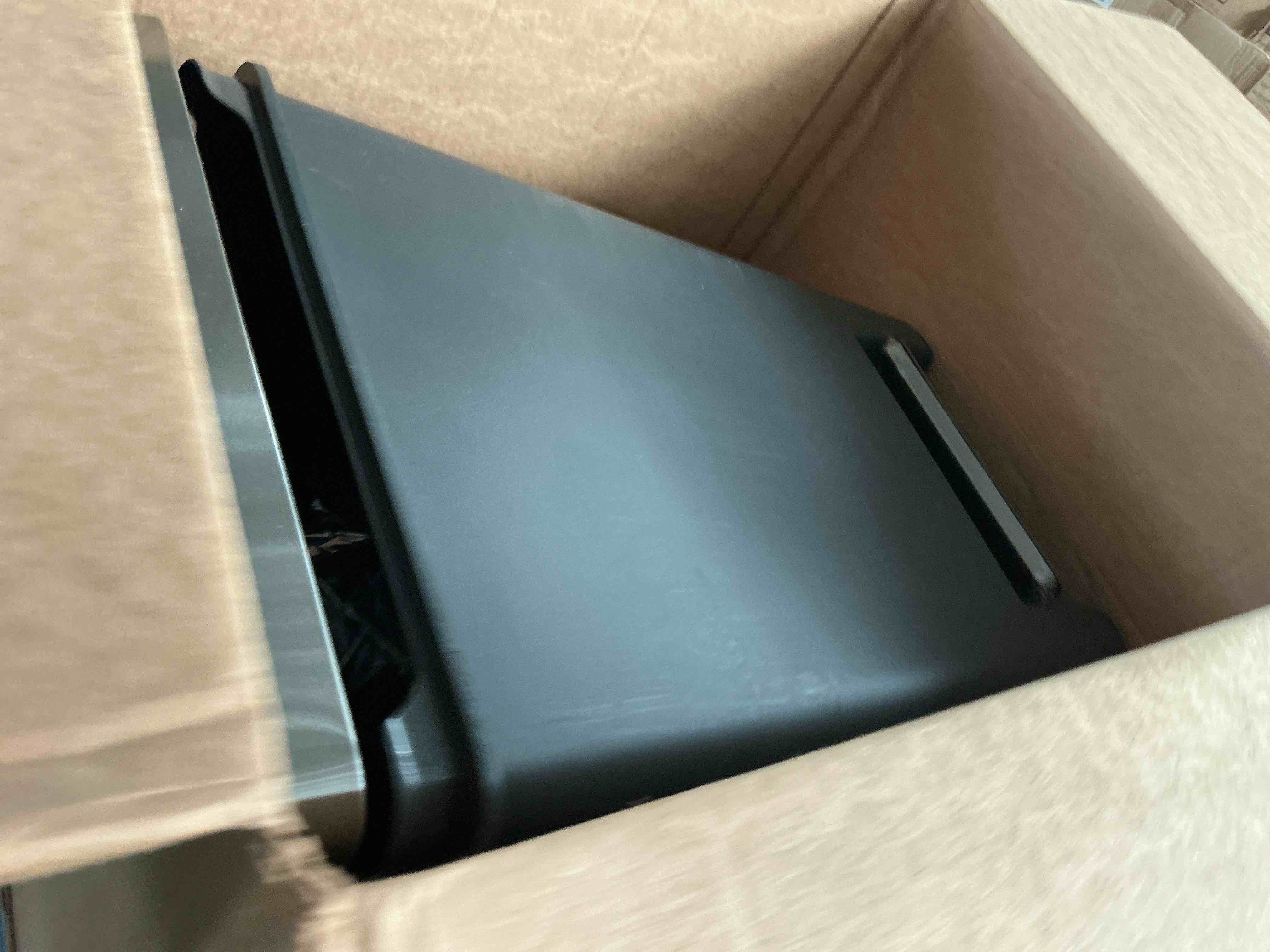 https://s3.amazonaws.com/lotting-images-prod/NonstopDeals/GRA3613949_1754686269411.jpeg