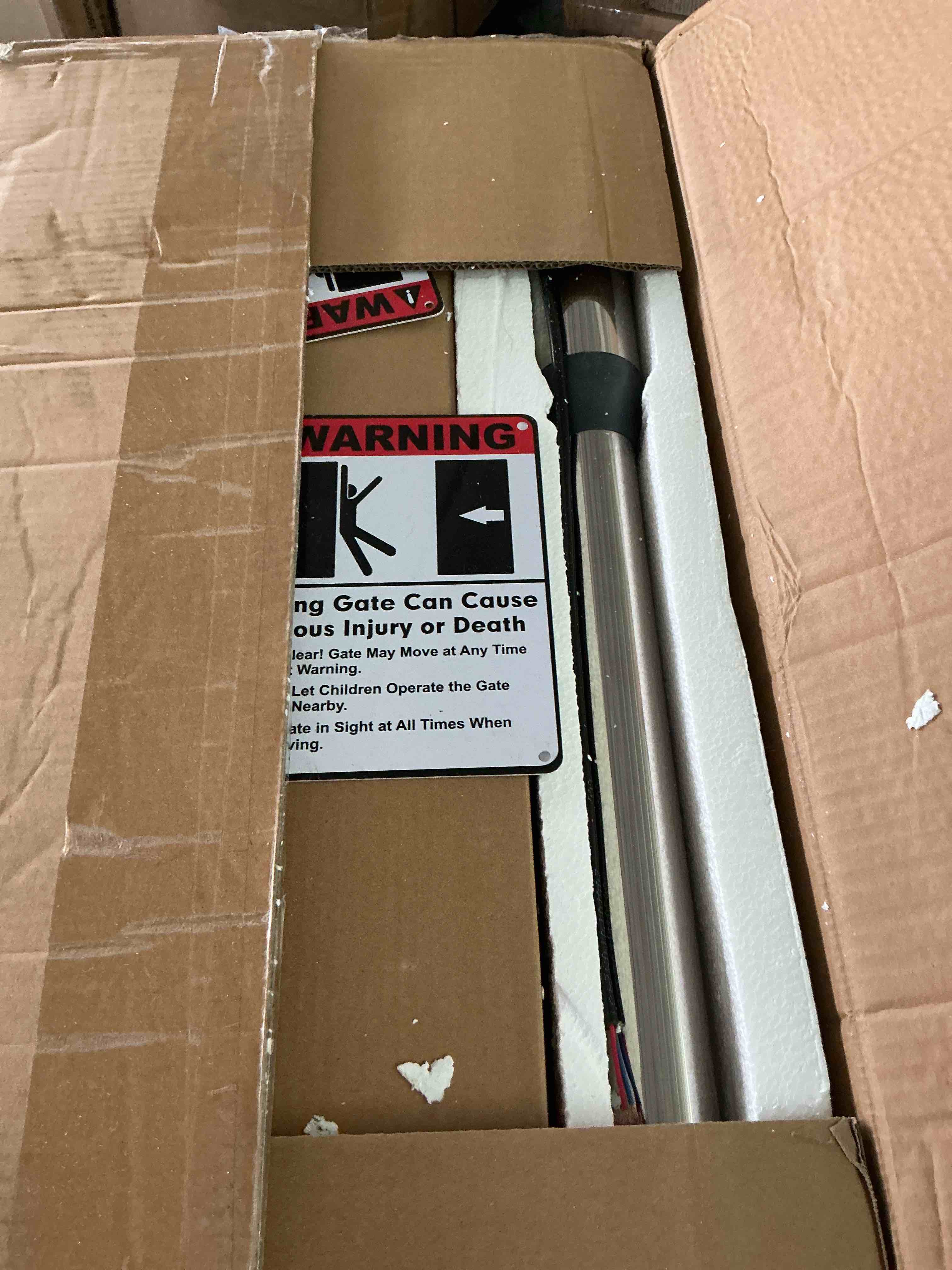 https://s3.amazonaws.com/lotting-images-prod/NonstopDeals/GRA3613976_1754754203305.jpeg