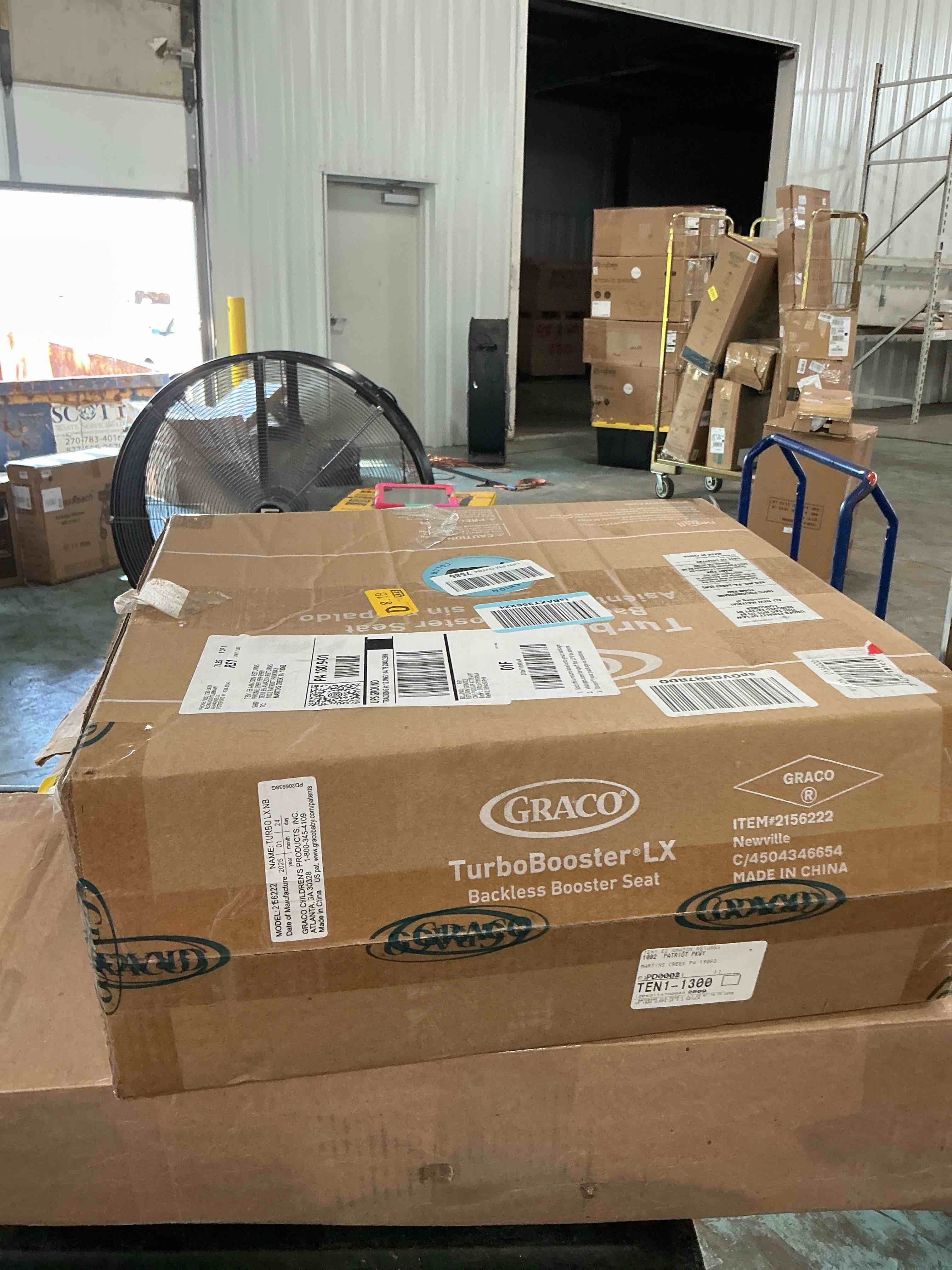 https://s3.amazonaws.com/lotting-images-prod/NonstopDeals/GRA3614015_1754777303809.jpeg