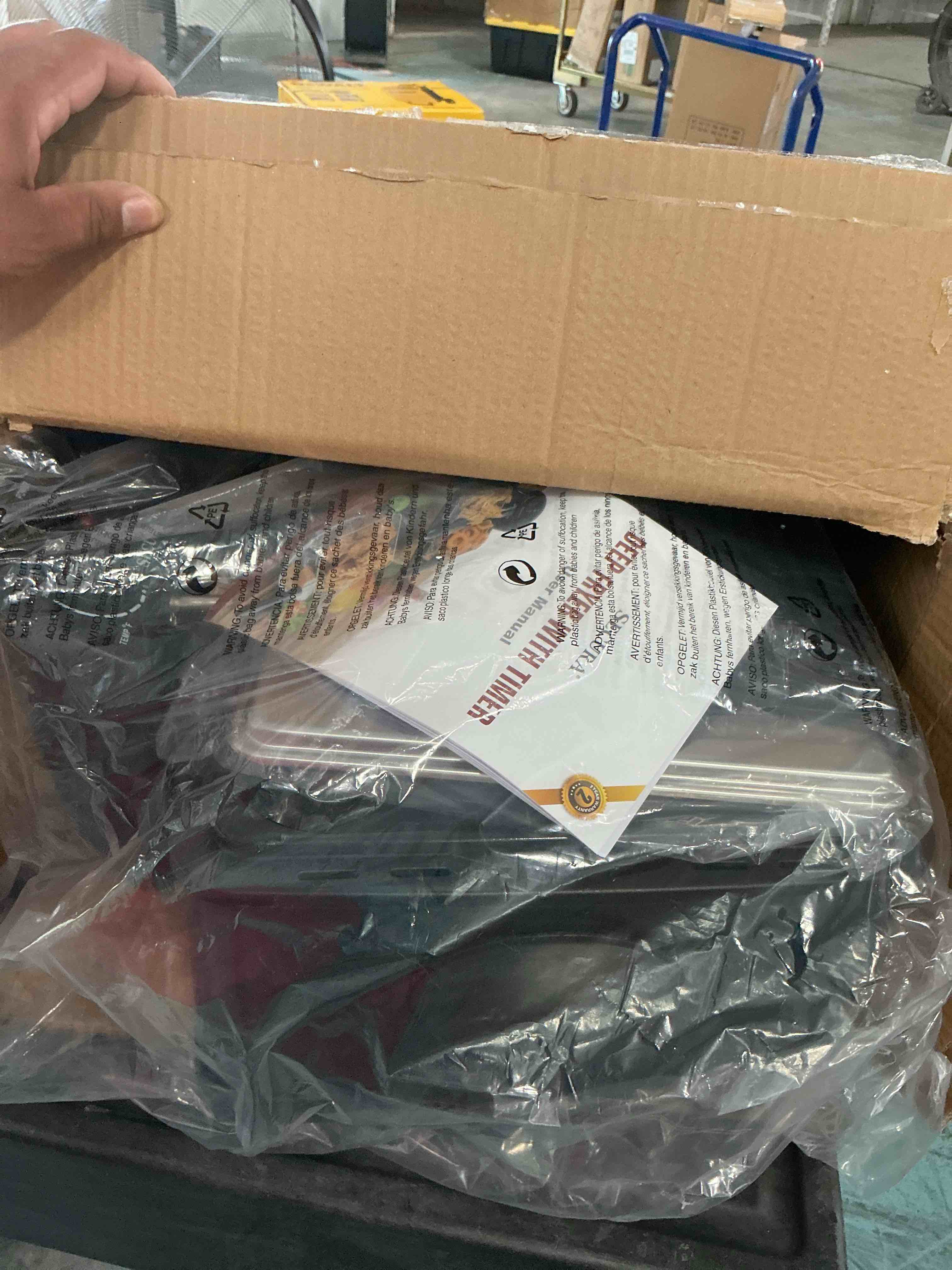 https://s3.amazonaws.com/lotting-images-prod/NonstopDeals/GRA3614020_1754778247075.jpeg