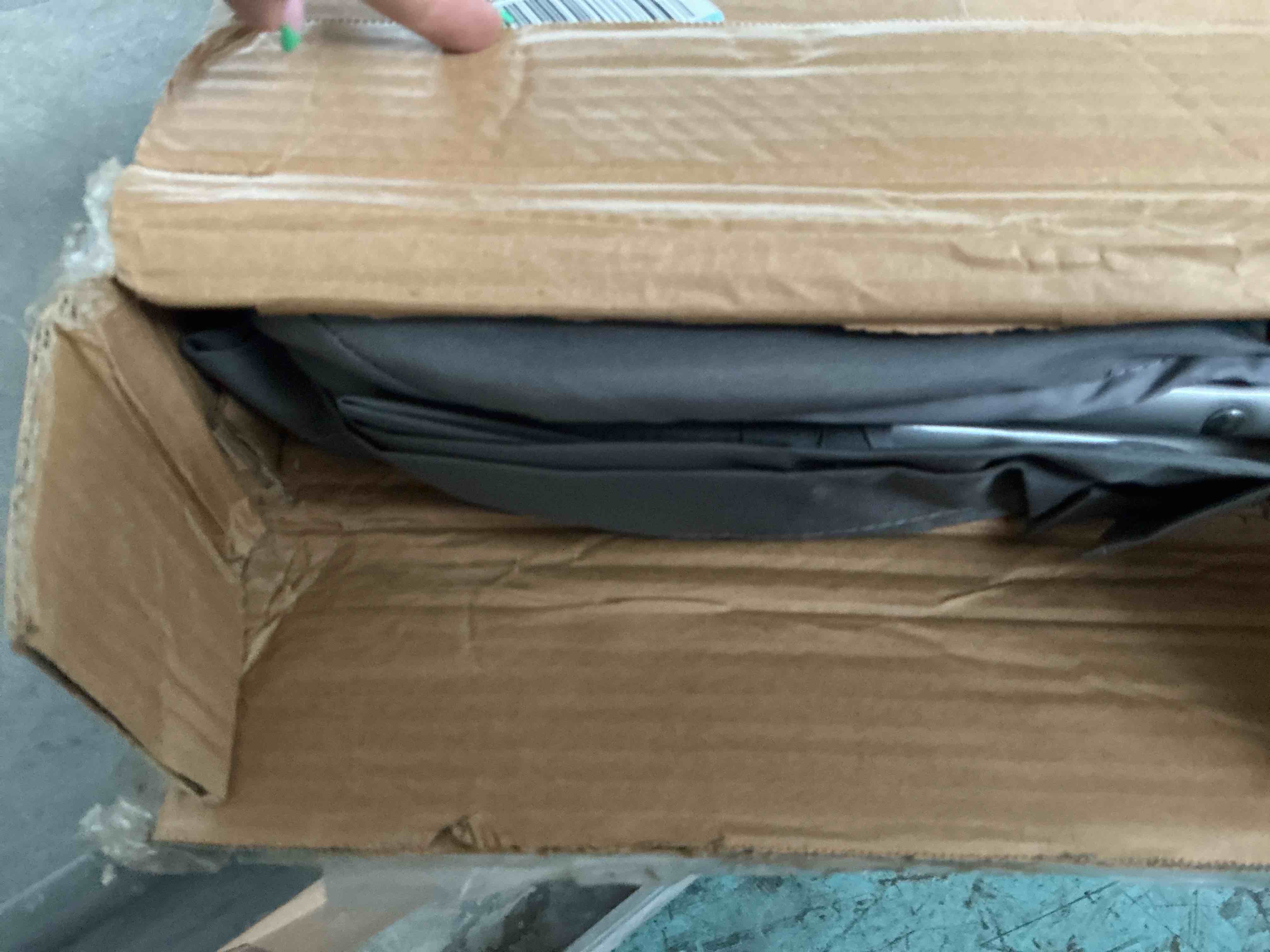 https://s3.amazonaws.com/lotting-images-prod/NonstopDeals/GRA3614023_1754858913259.jpeg