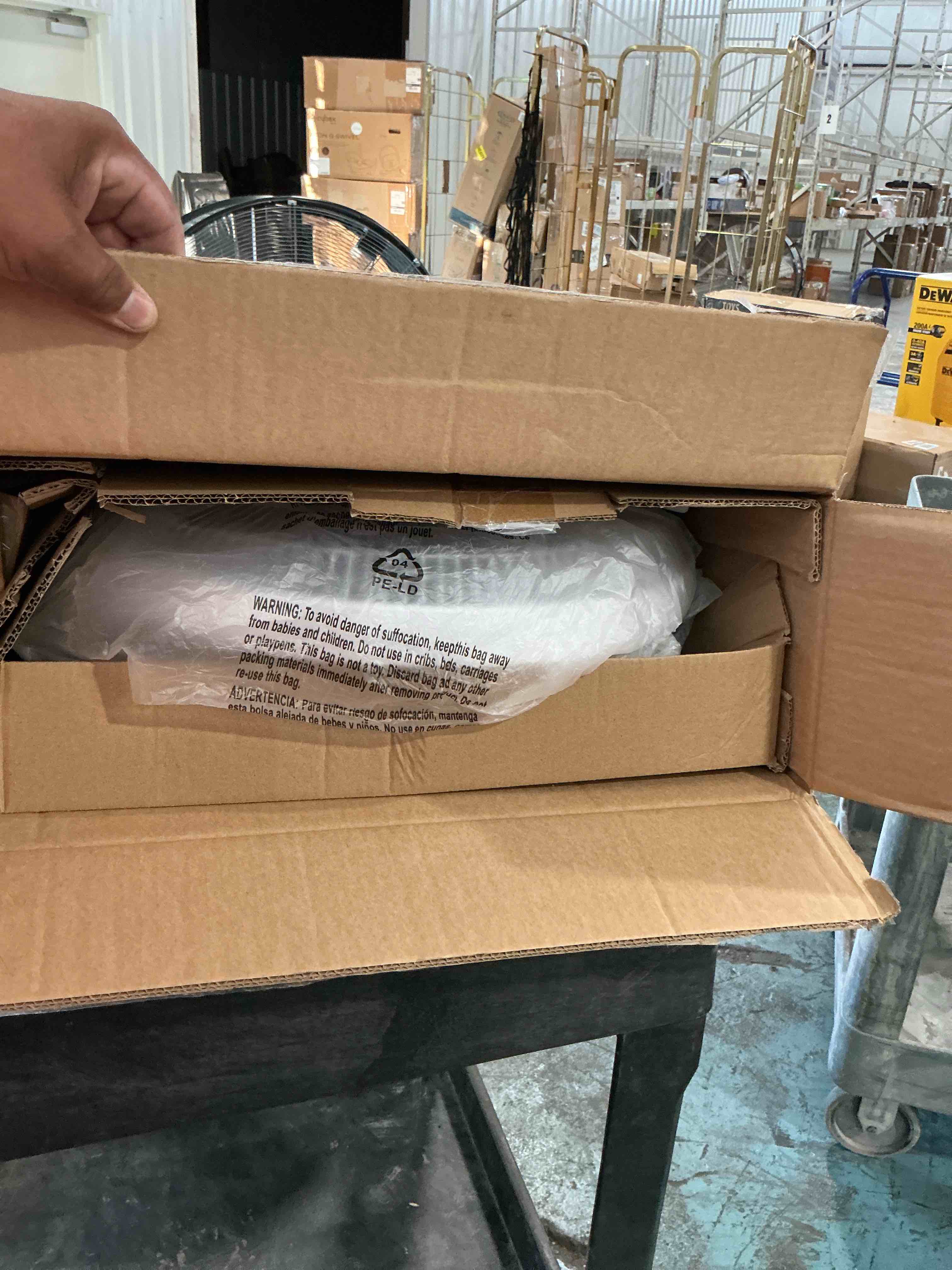 https://s3.amazonaws.com/lotting-images-prod/NonstopDeals/GRA3614041_1754781438725.jpeg
