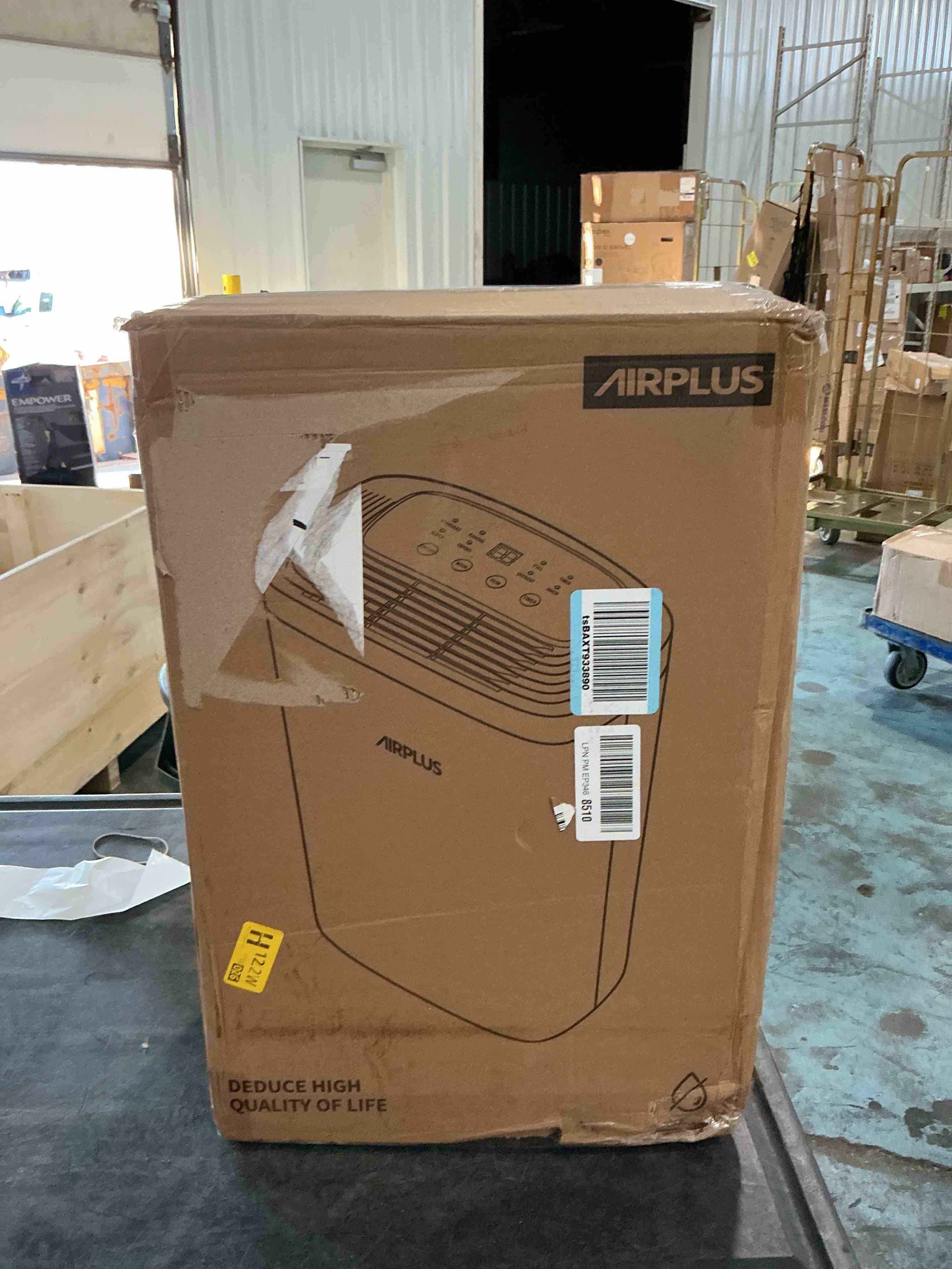 https://s3.amazonaws.com/lotting-images-prod/NonstopDeals/GRA3614042_1754781508911.jpeg