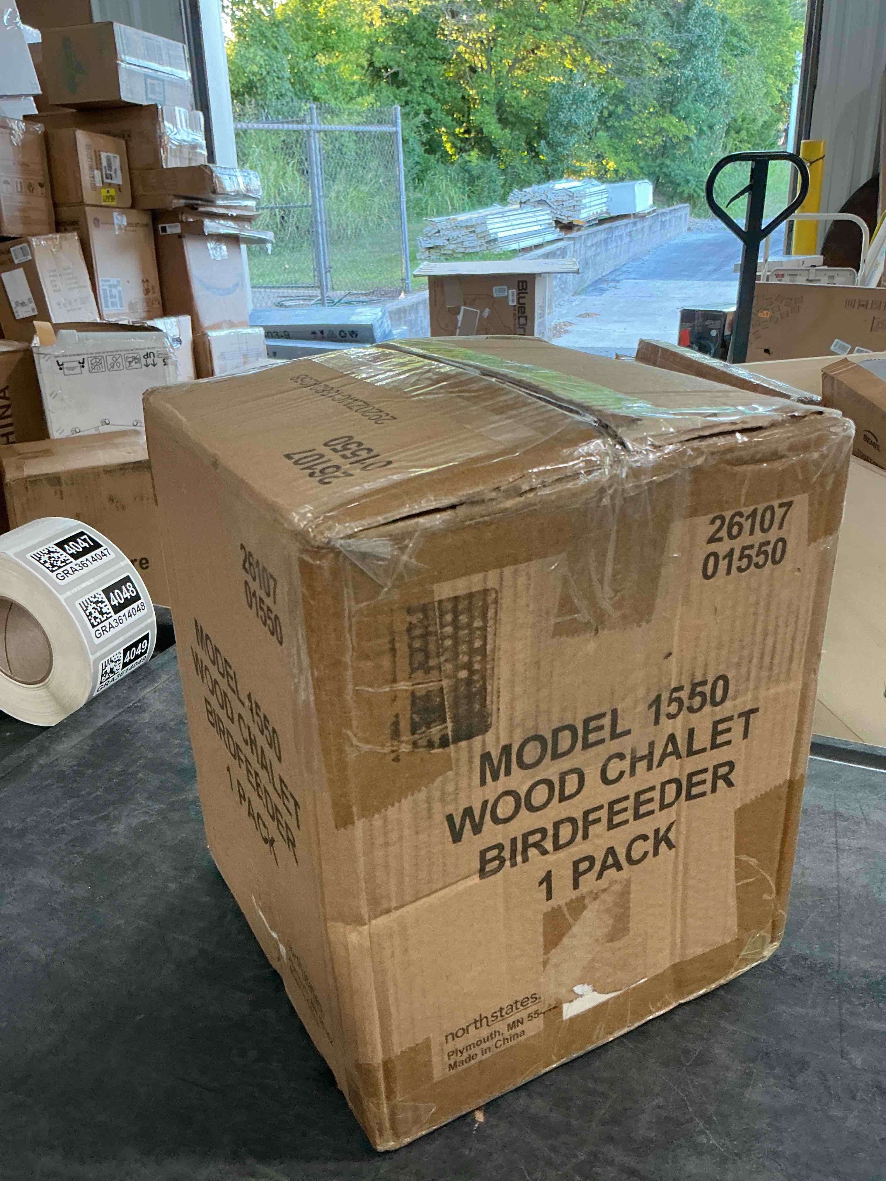 https://s3.amazonaws.com/lotting-images-prod/NonstopDeals/GRA3614047_1754783831925.jpeg
