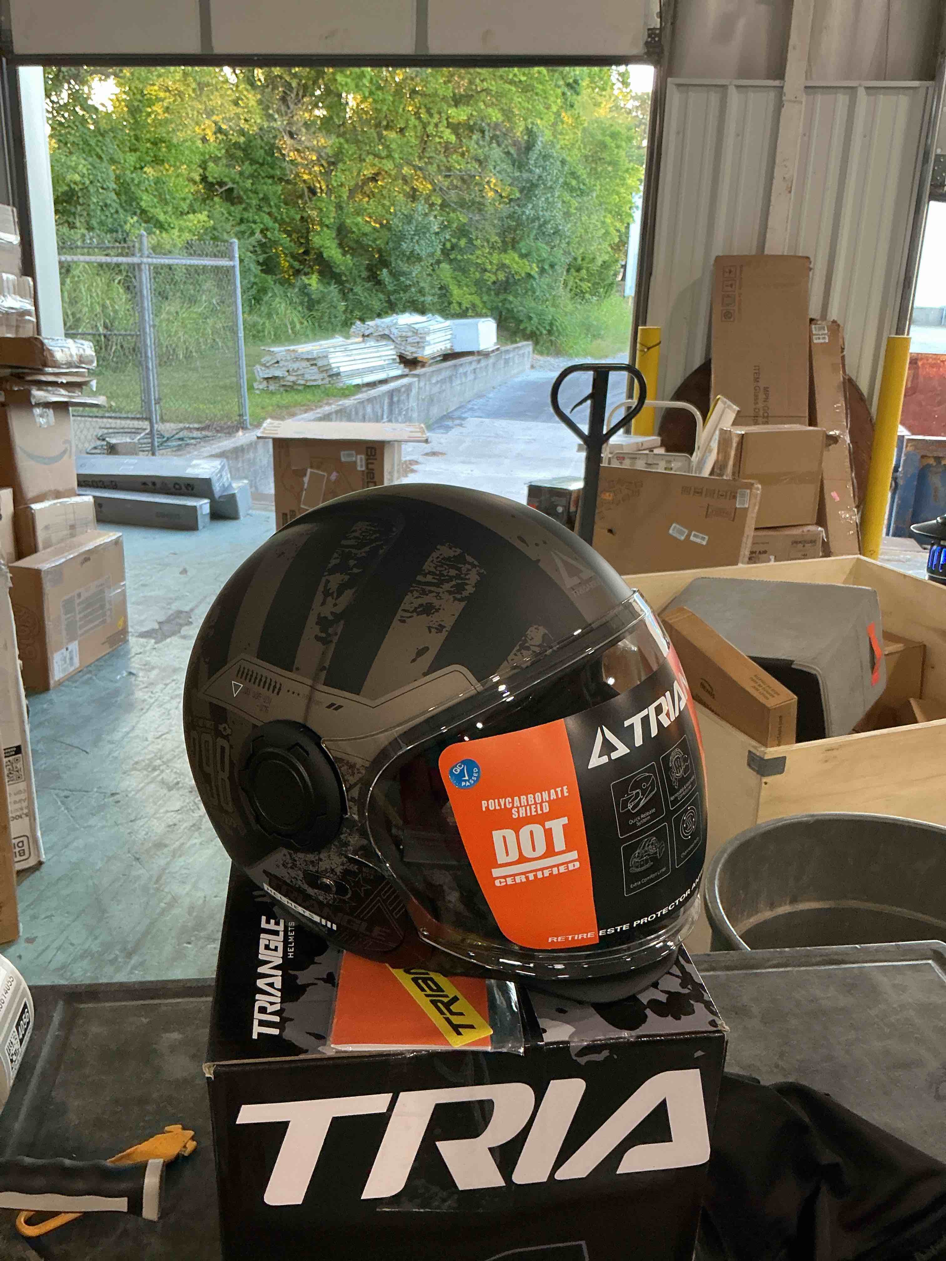 https://s3.amazonaws.com/lotting-images-prod/NonstopDeals/GRA3614052_1754784878158.jpeg