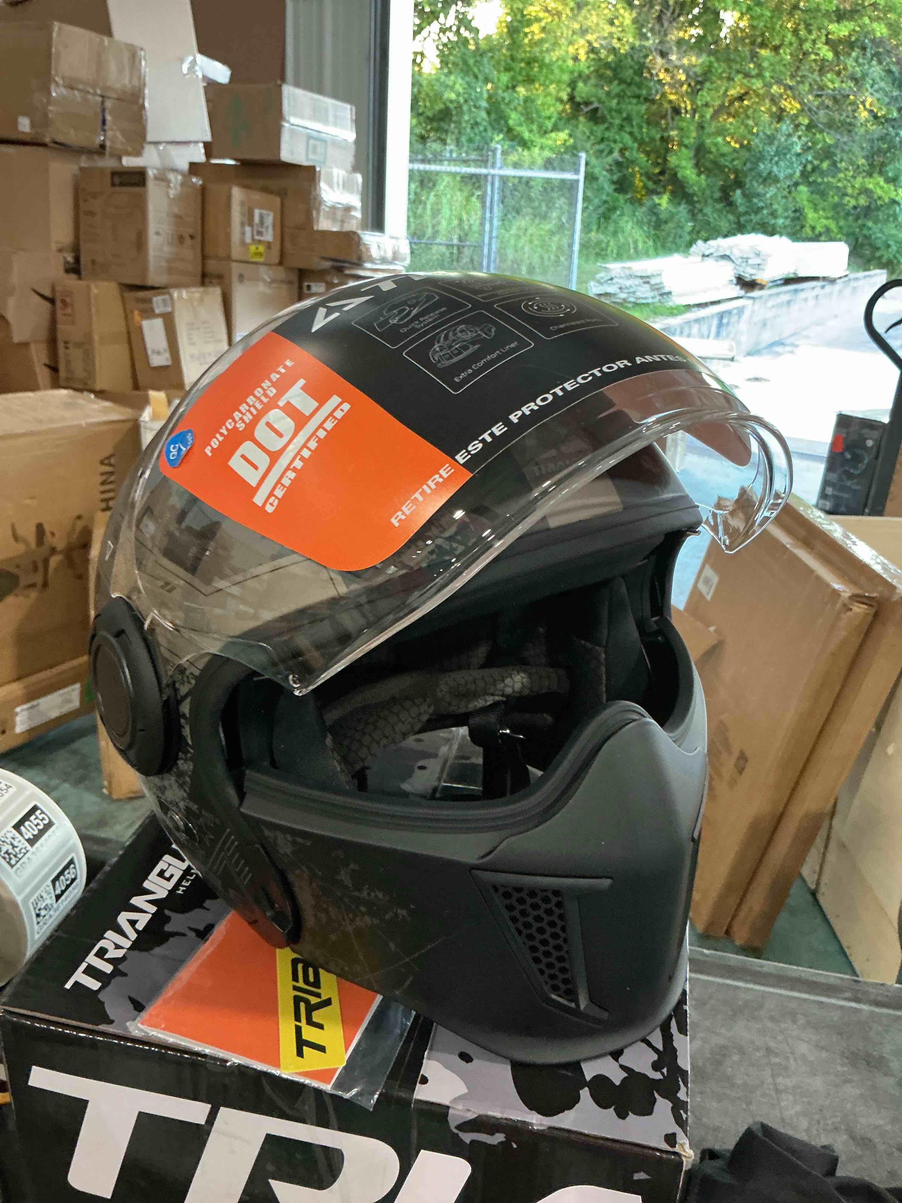 https://s3.amazonaws.com/lotting-images-prod/NonstopDeals/GRA3614052_1754784895391.jpeg