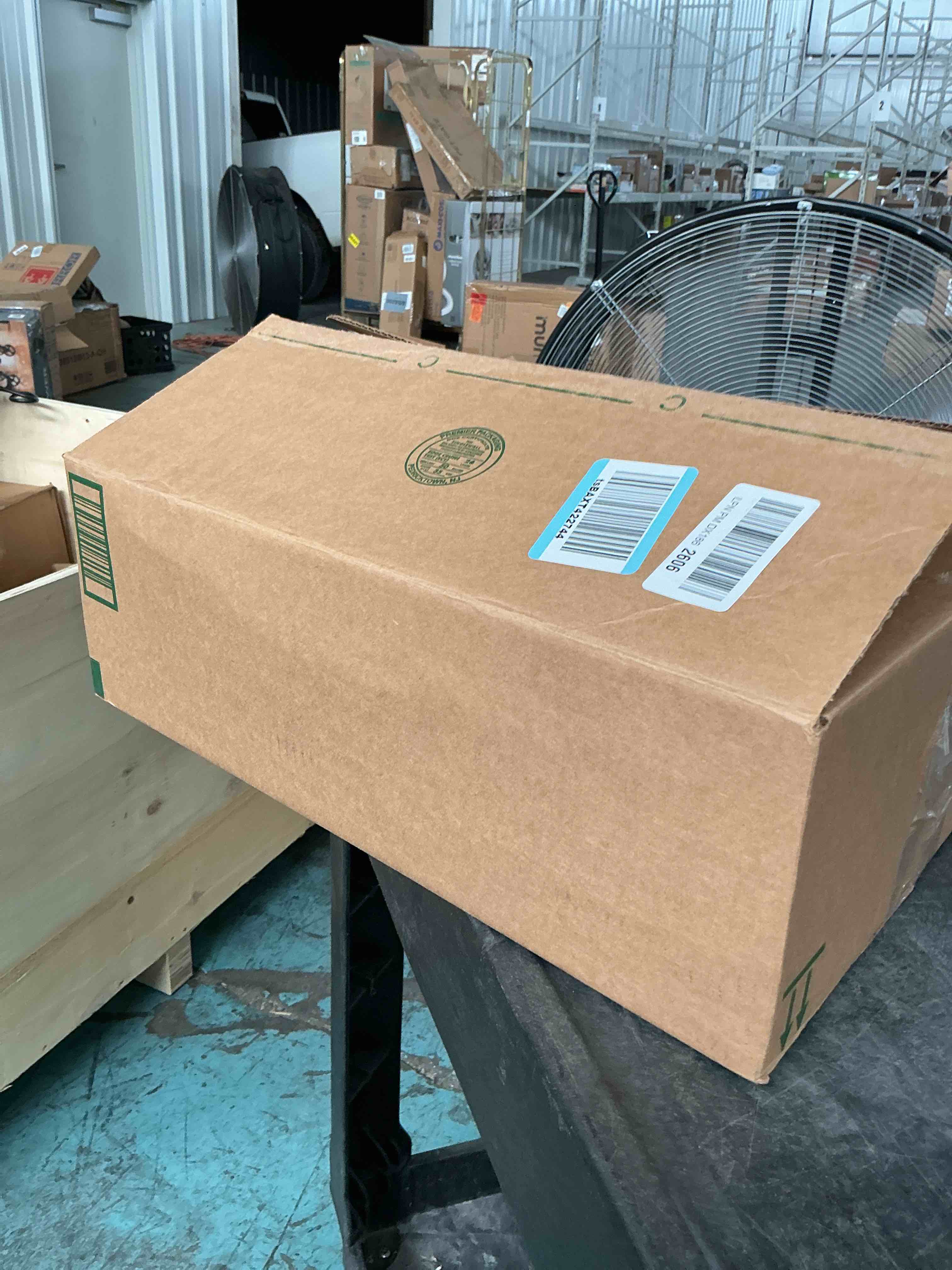 https://s3.amazonaws.com/lotting-images-prod/NonstopDeals/GRA3614090_1754857916145.jpeg