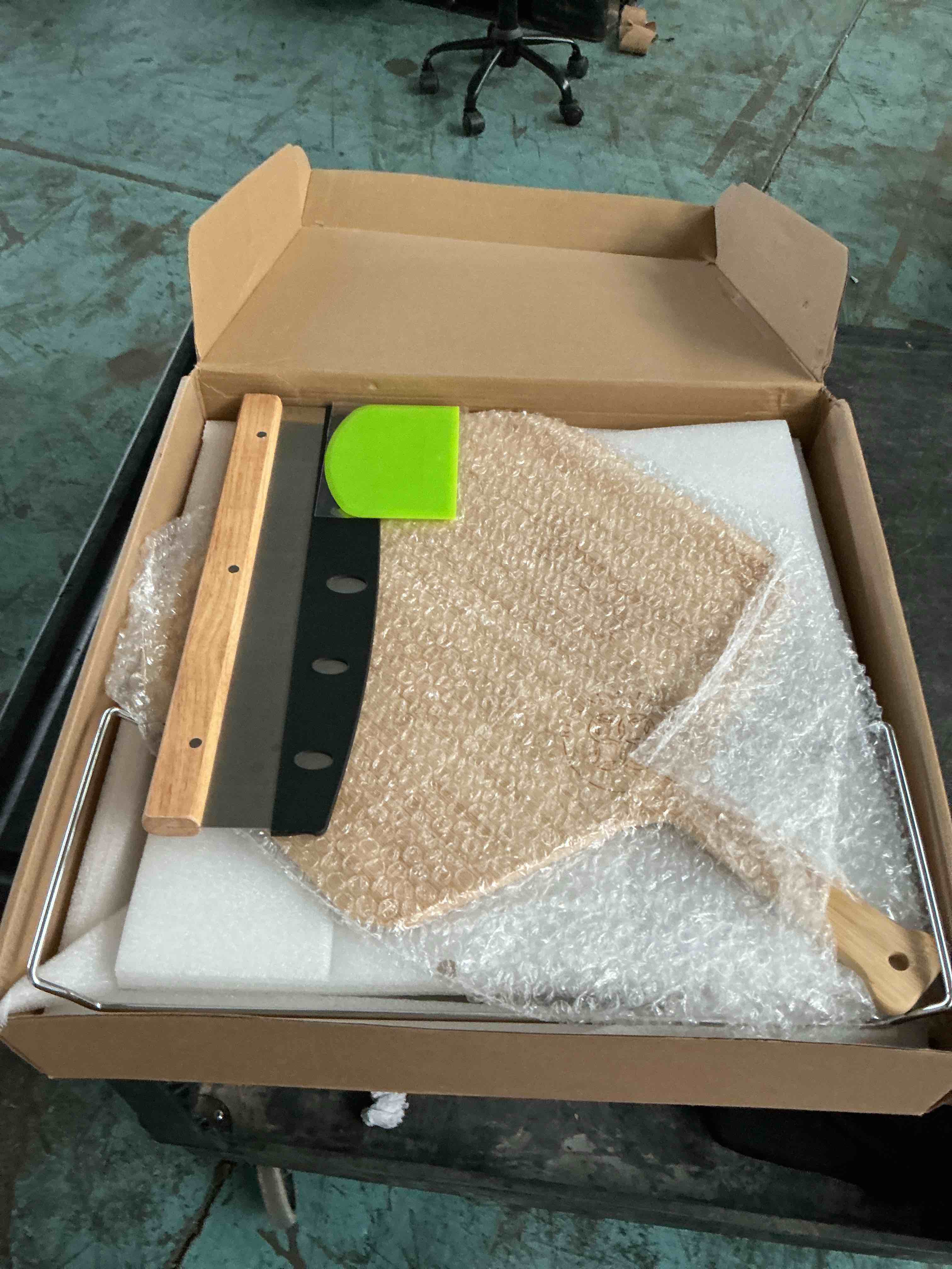 https://s3.amazonaws.com/lotting-images-prod/NonstopDeals/GRA3614095_1754858886616.jpeg