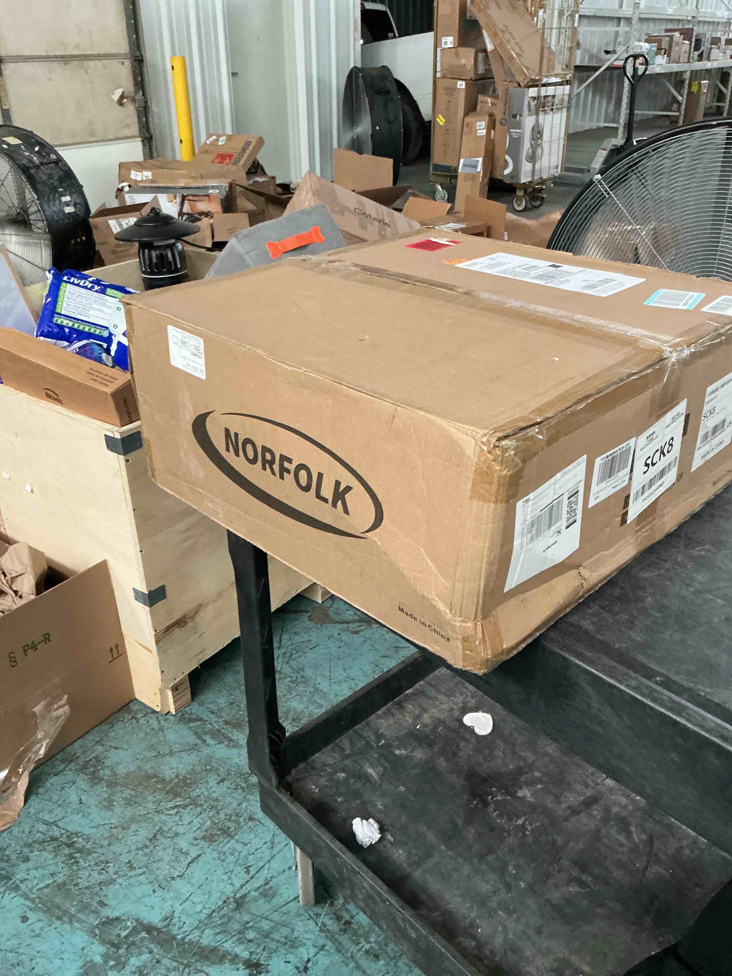 https://s3.amazonaws.com/lotting-images-prod/NonstopDeals/GRA3614107_1754861692158.jpeg