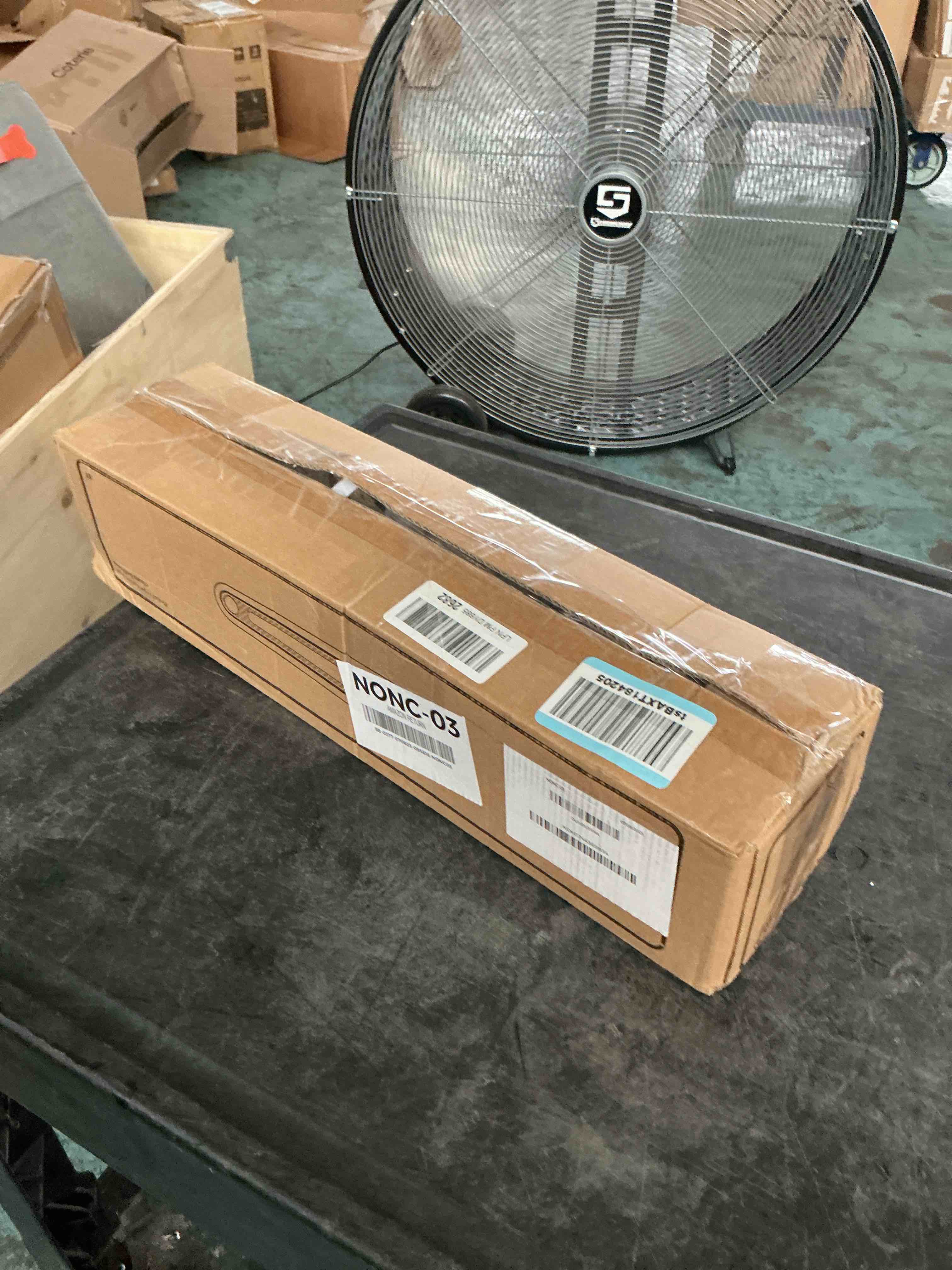https://s3.amazonaws.com/lotting-images-prod/NonstopDeals/GRA3614115_1754863177693.jpeg