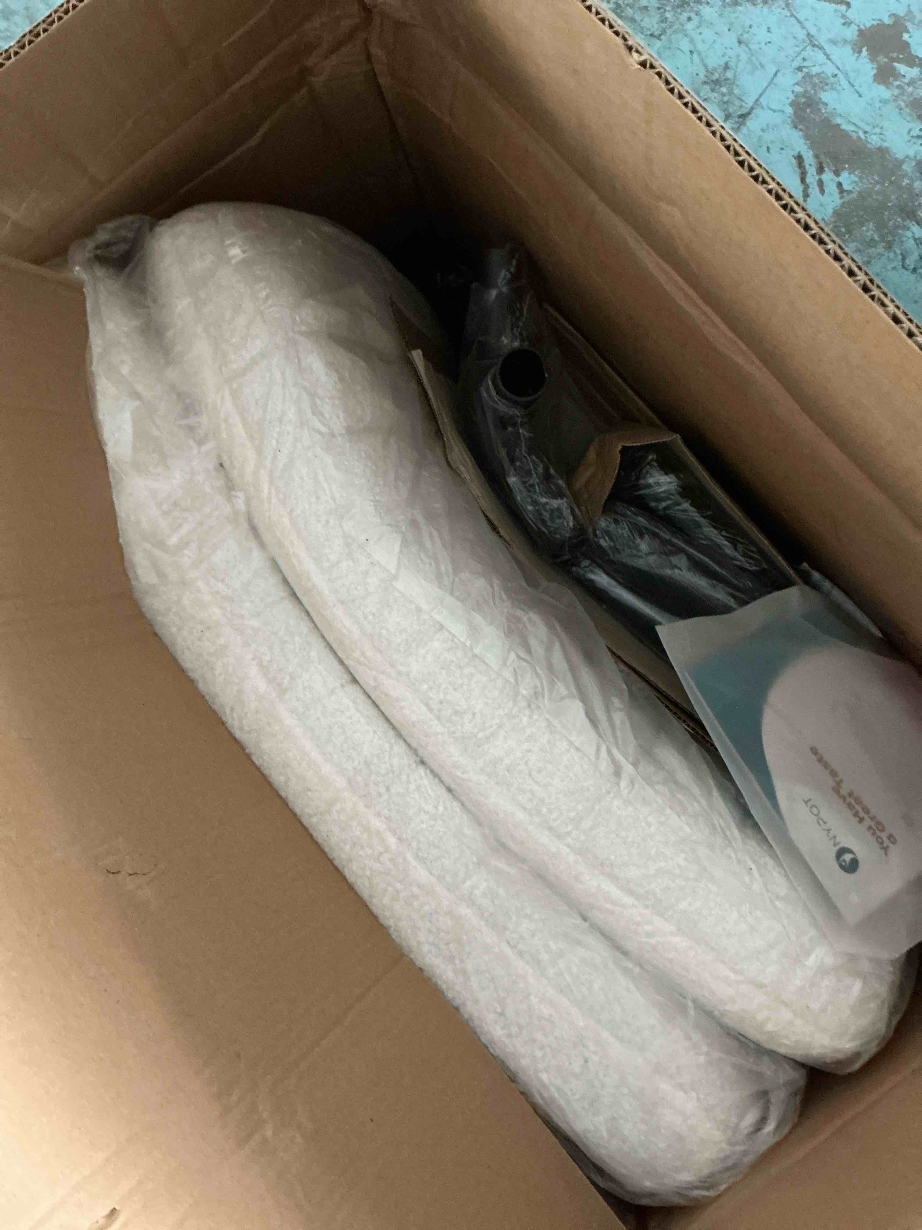 https://s3.amazonaws.com/lotting-images-prod/NonstopDeals/GRA3614205_1755097940298.jpeg