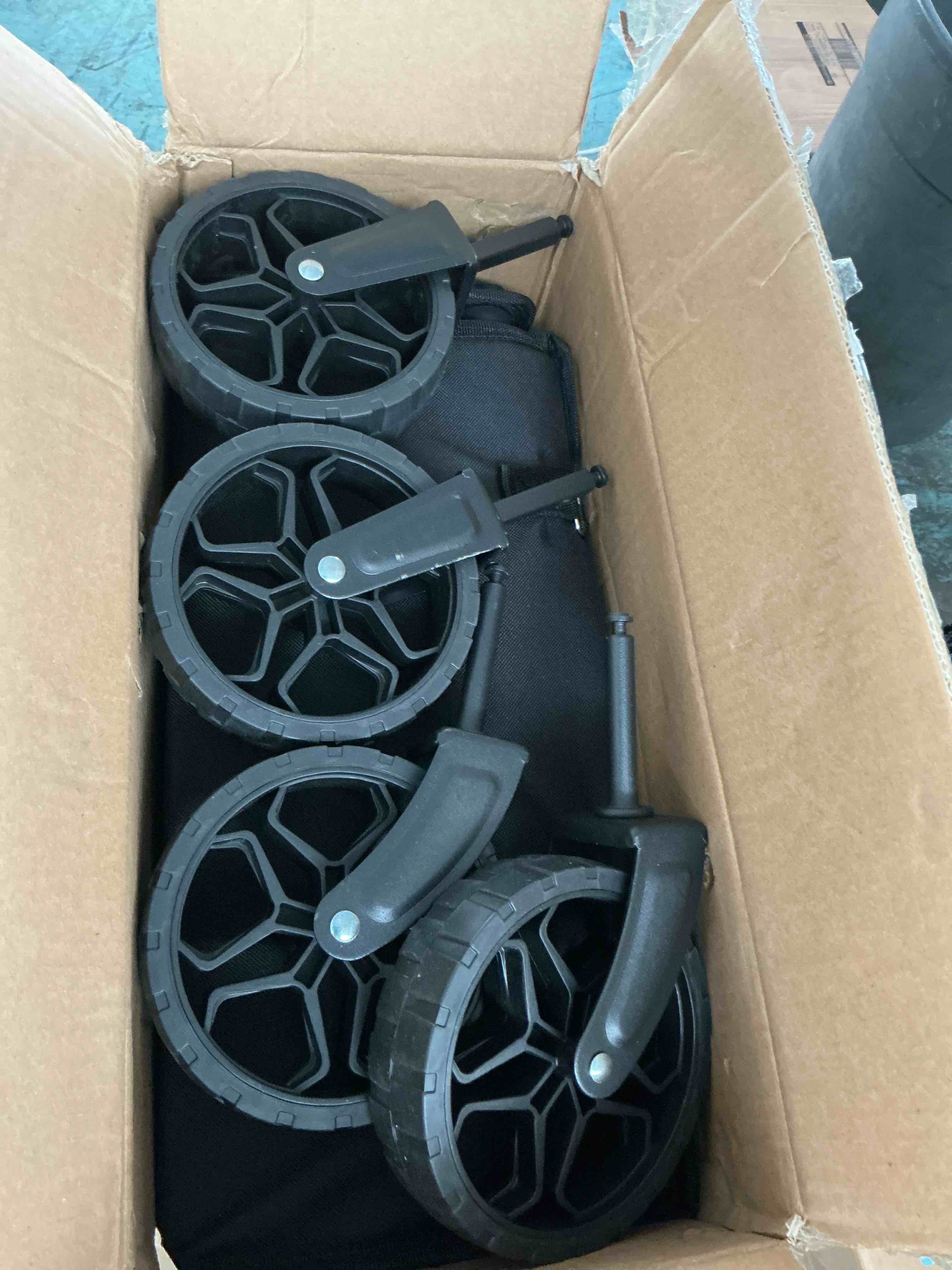 https://s3.amazonaws.com/lotting-images-prod/NonstopDeals/GRA3614215_1755108681666.jpeg