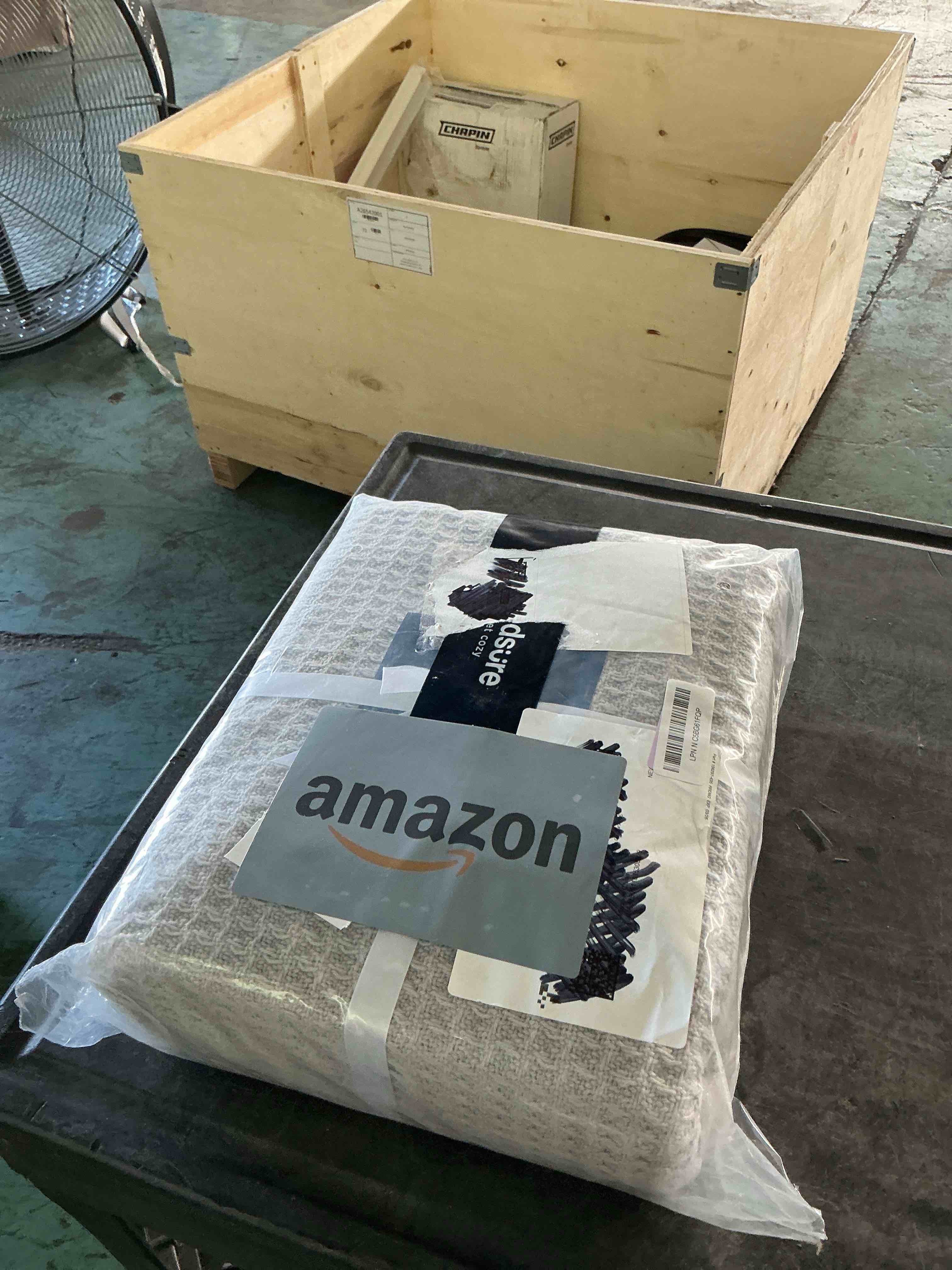 https://s3.amazonaws.com/lotting-images-prod/NonstopDeals/GRA3614329_1755269225266.jpeg