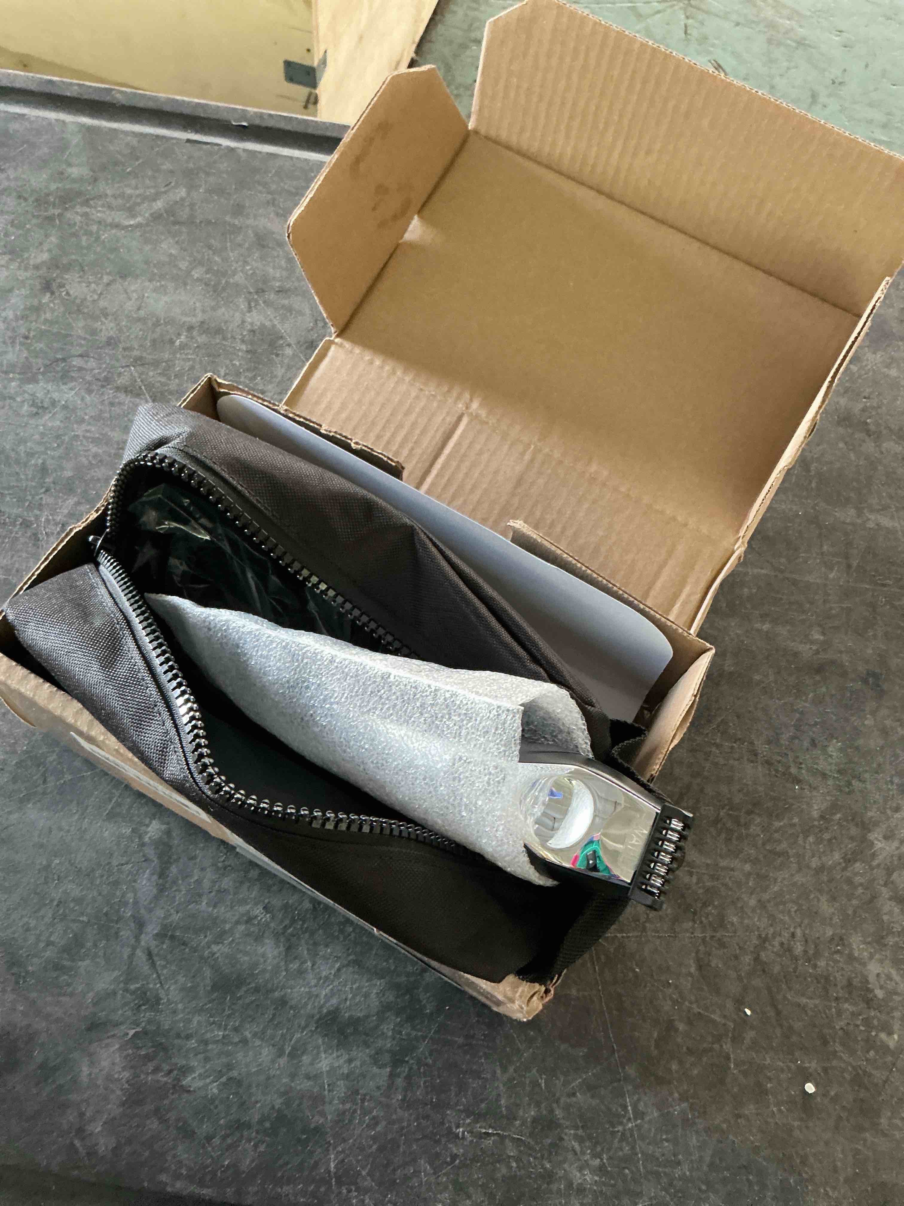 https://s3.amazonaws.com/lotting-images-prod/NonstopDeals/GRA3614335_1755272170763.jpeg