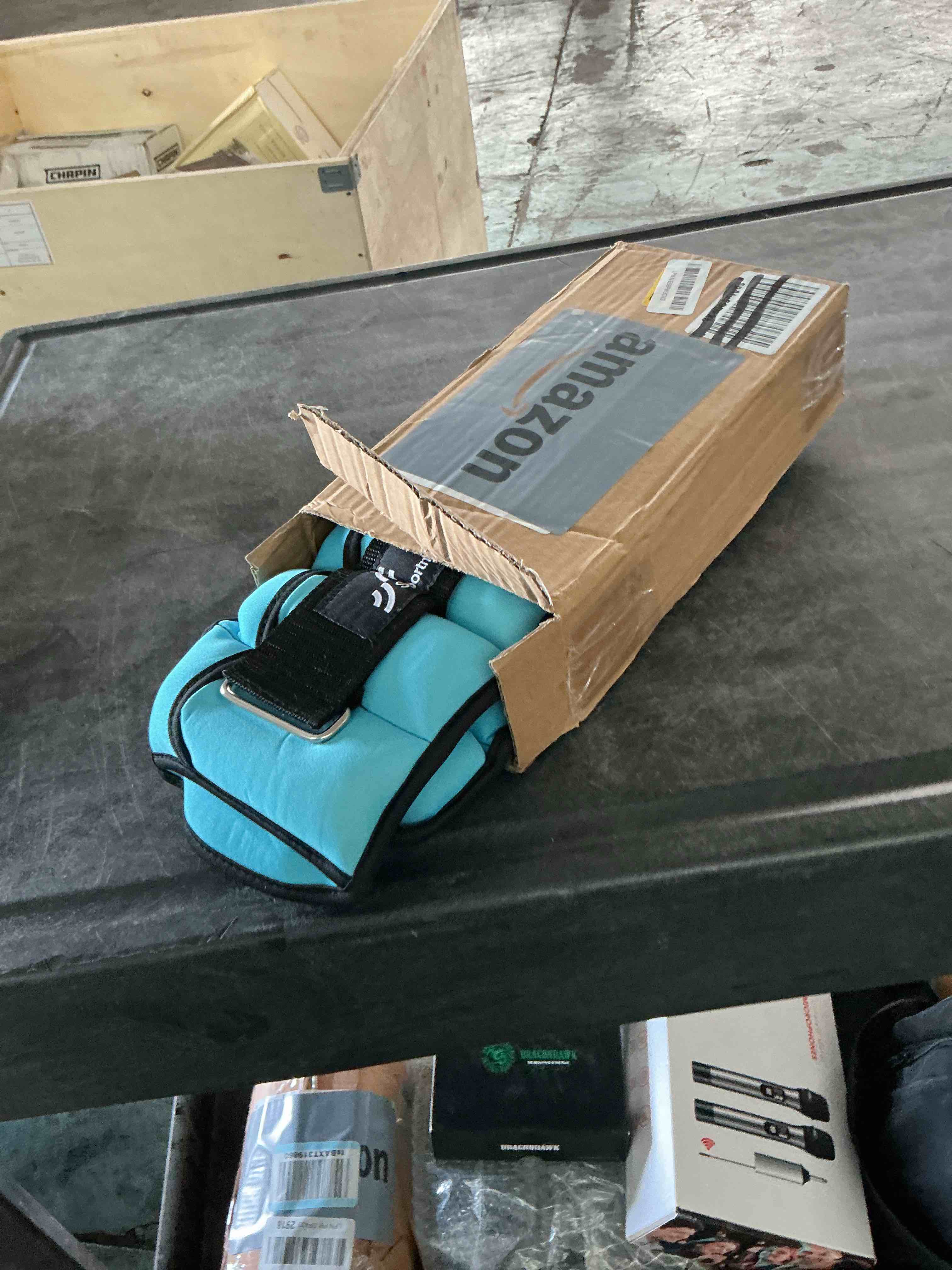 https://s3.amazonaws.com/lotting-images-prod/NonstopDeals/GRA3614427_1755276931259.jpeg