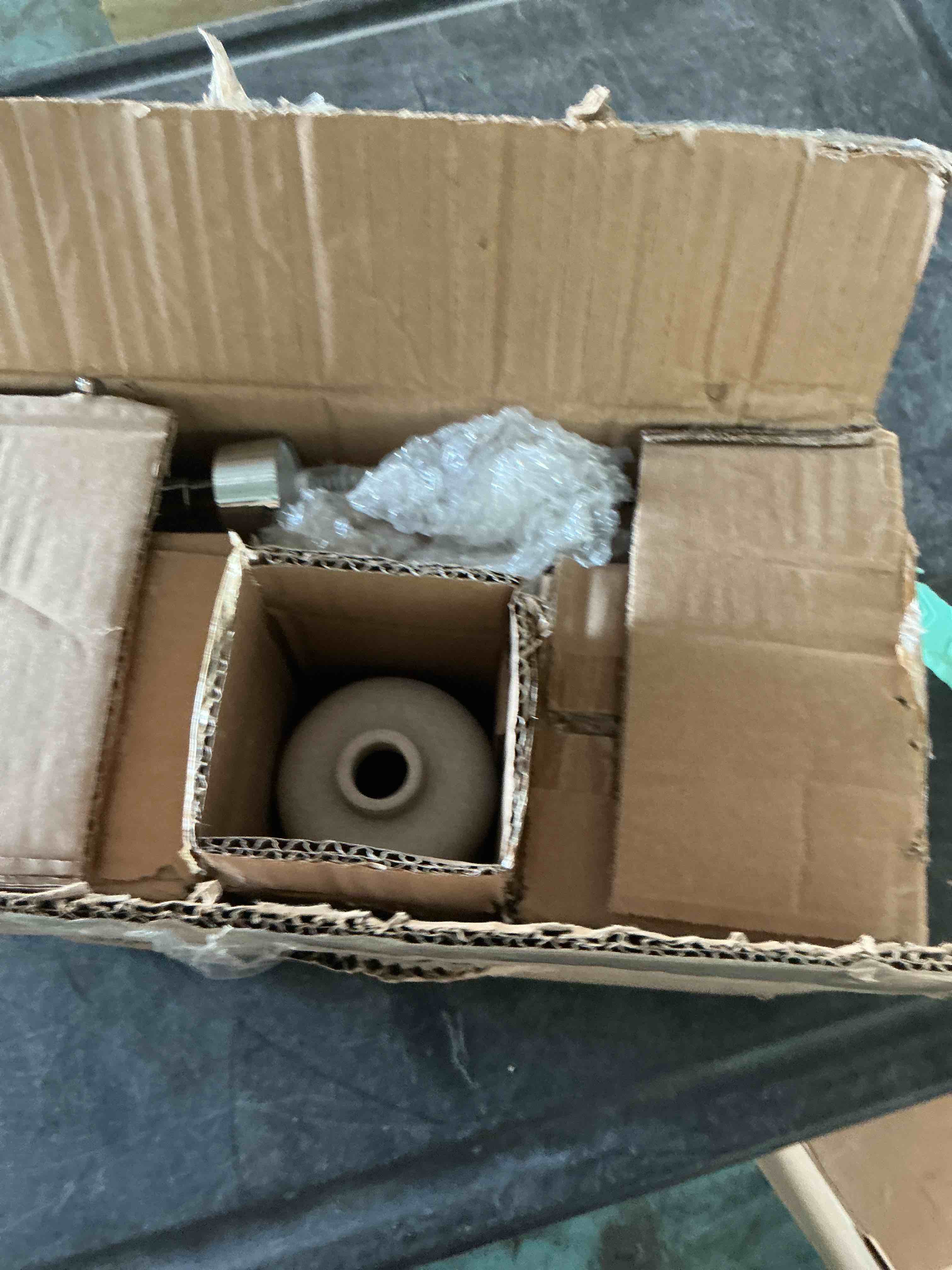 https://s3.amazonaws.com/lotting-images-prod/NonstopDeals/GRA3614433_1755277272330.jpeg